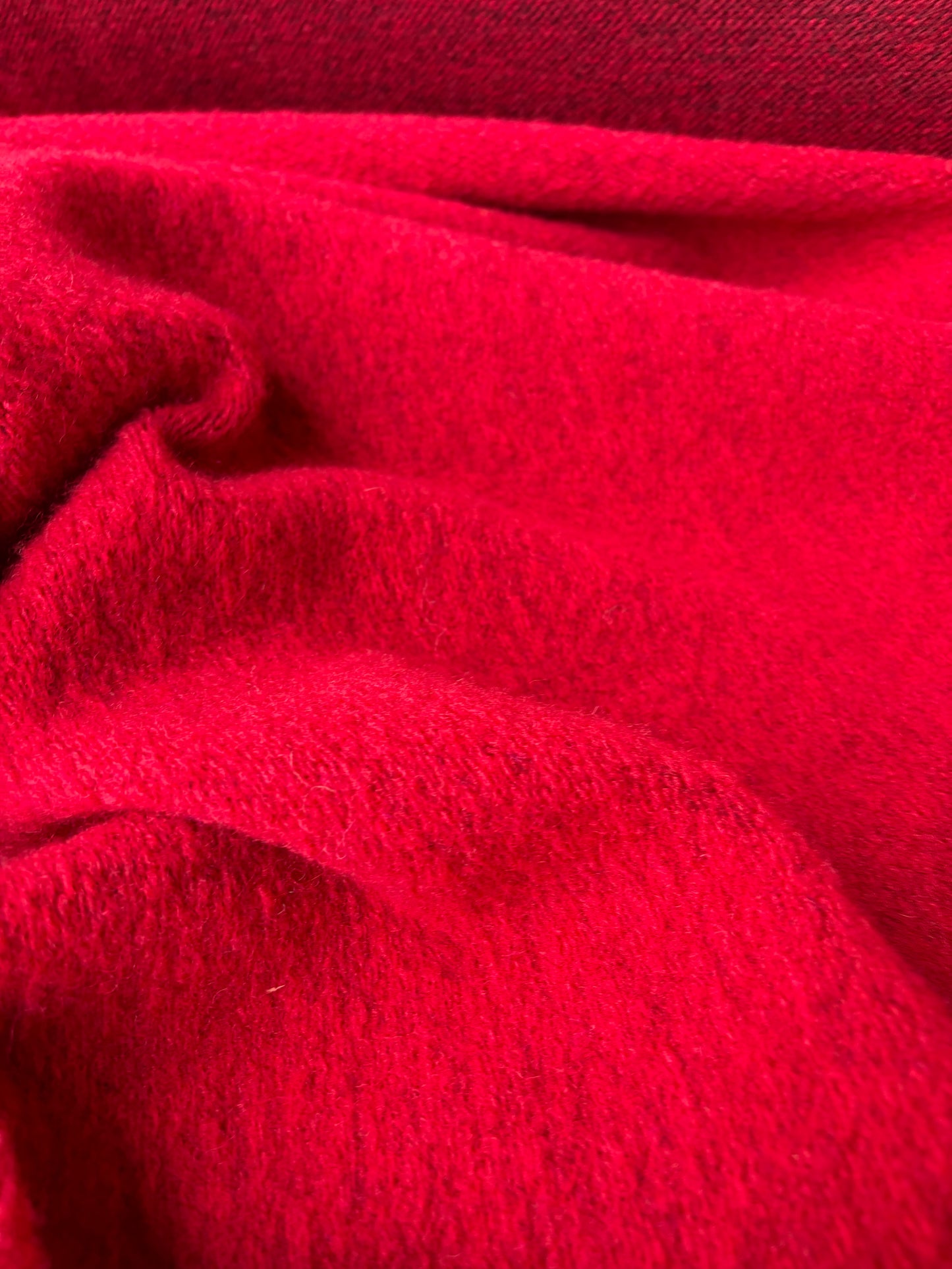 ISE 015 red boiled wool