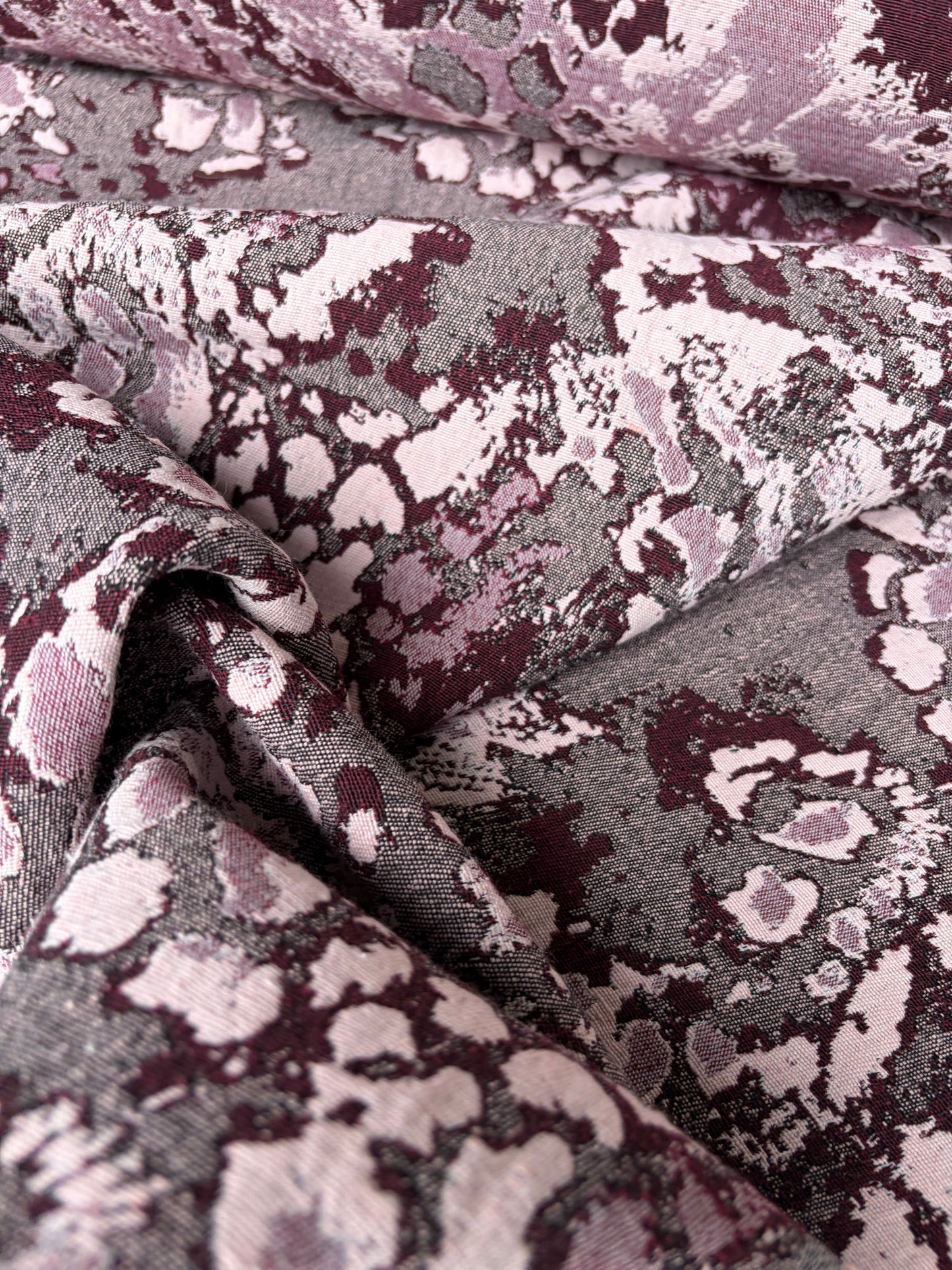 ISE 016 cotton jacquard burgundy