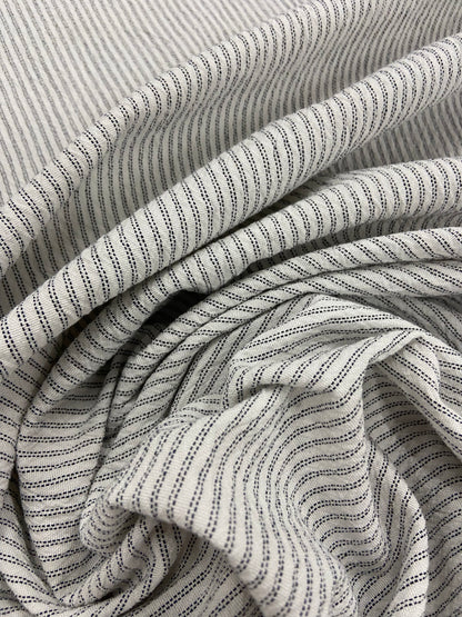 Jonny 013 colourwoven cotton seersucker stripe