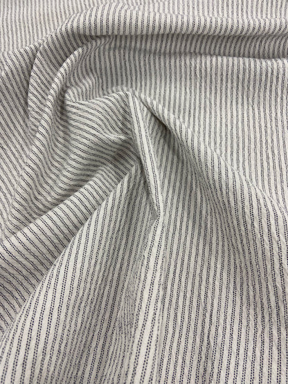 Jonny 013 colourwoven cotton seersucker stripe