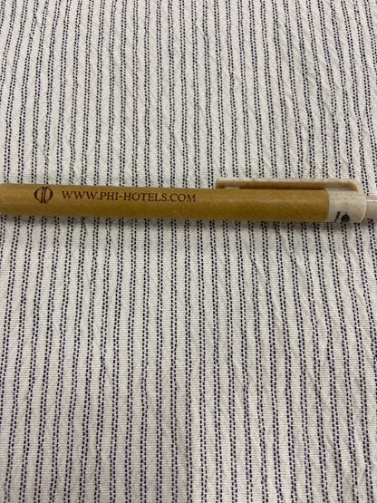 Jonny 013 colourwoven cotton seersucker stripe
