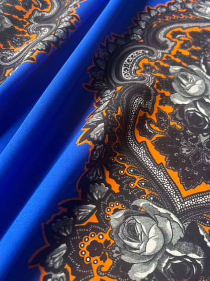 STELLA 005 crêpe envers satin medaillion print