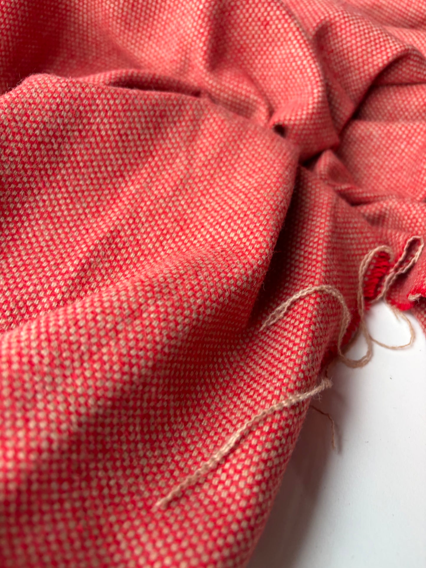 ISE 023 red shetland wool tweed