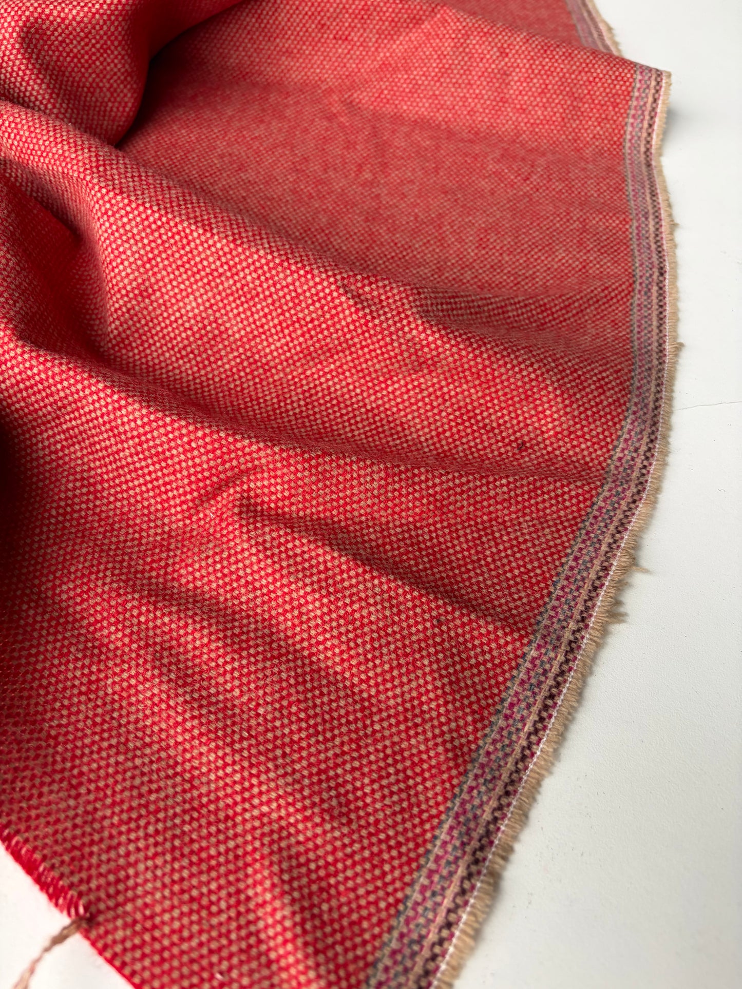ISE 023 red shetland wool tweed