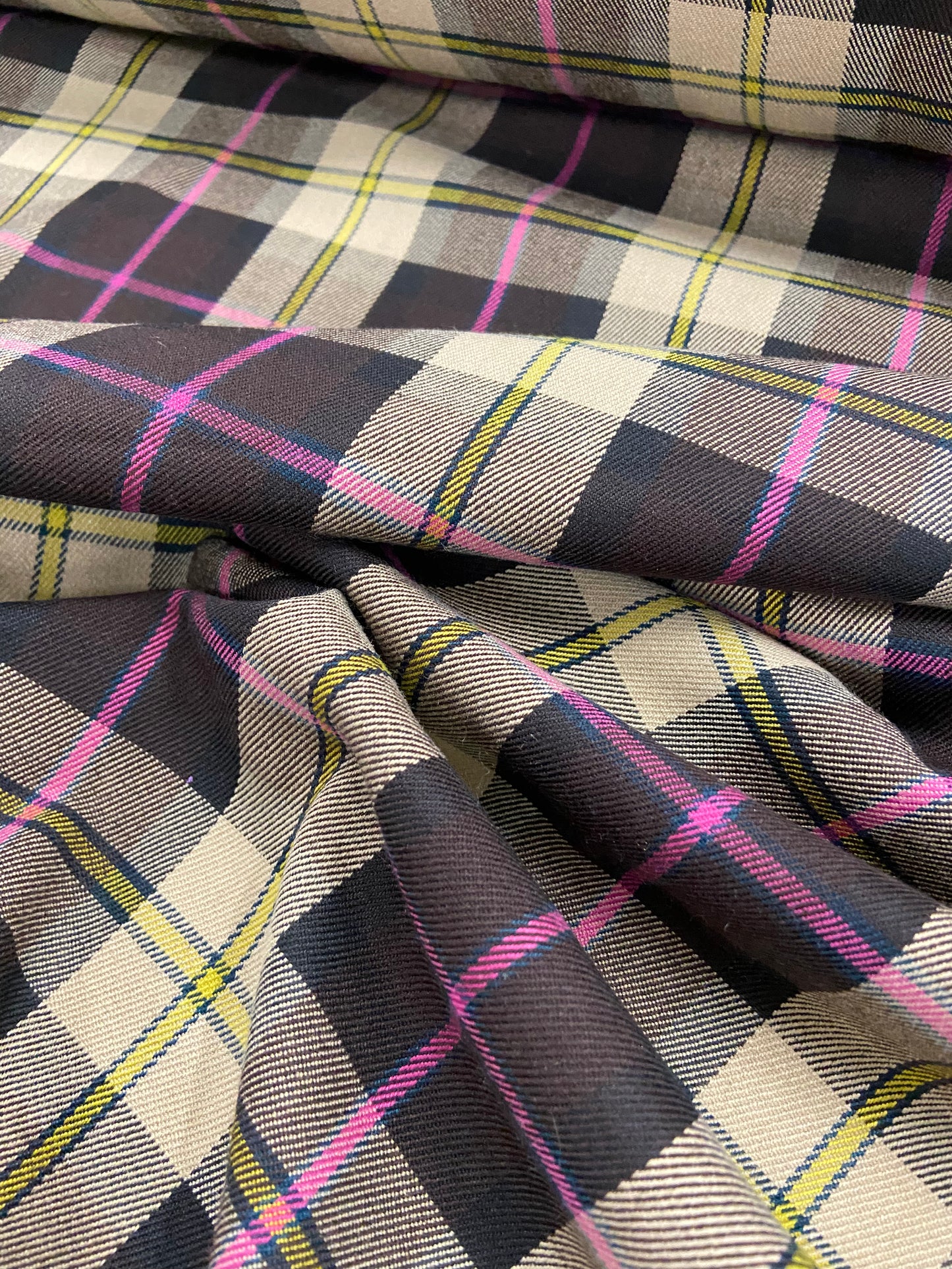 Jonny 002 colorwoven checkered viscose