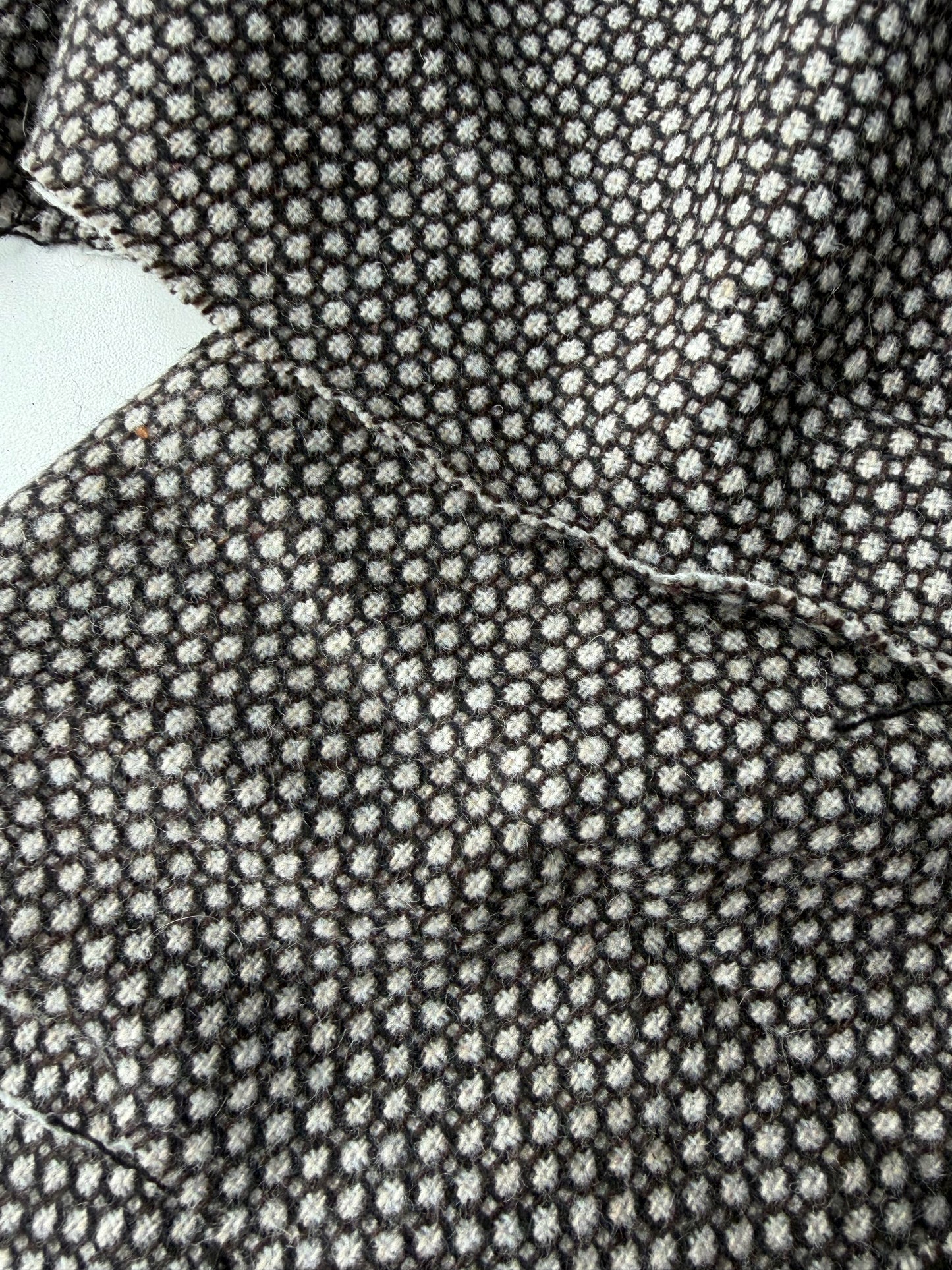 ISE 024 fantasy shetland wool tweed