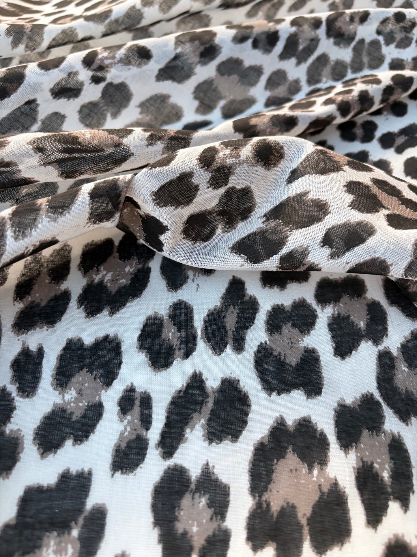 HOMER 020 cotton voile animalier design