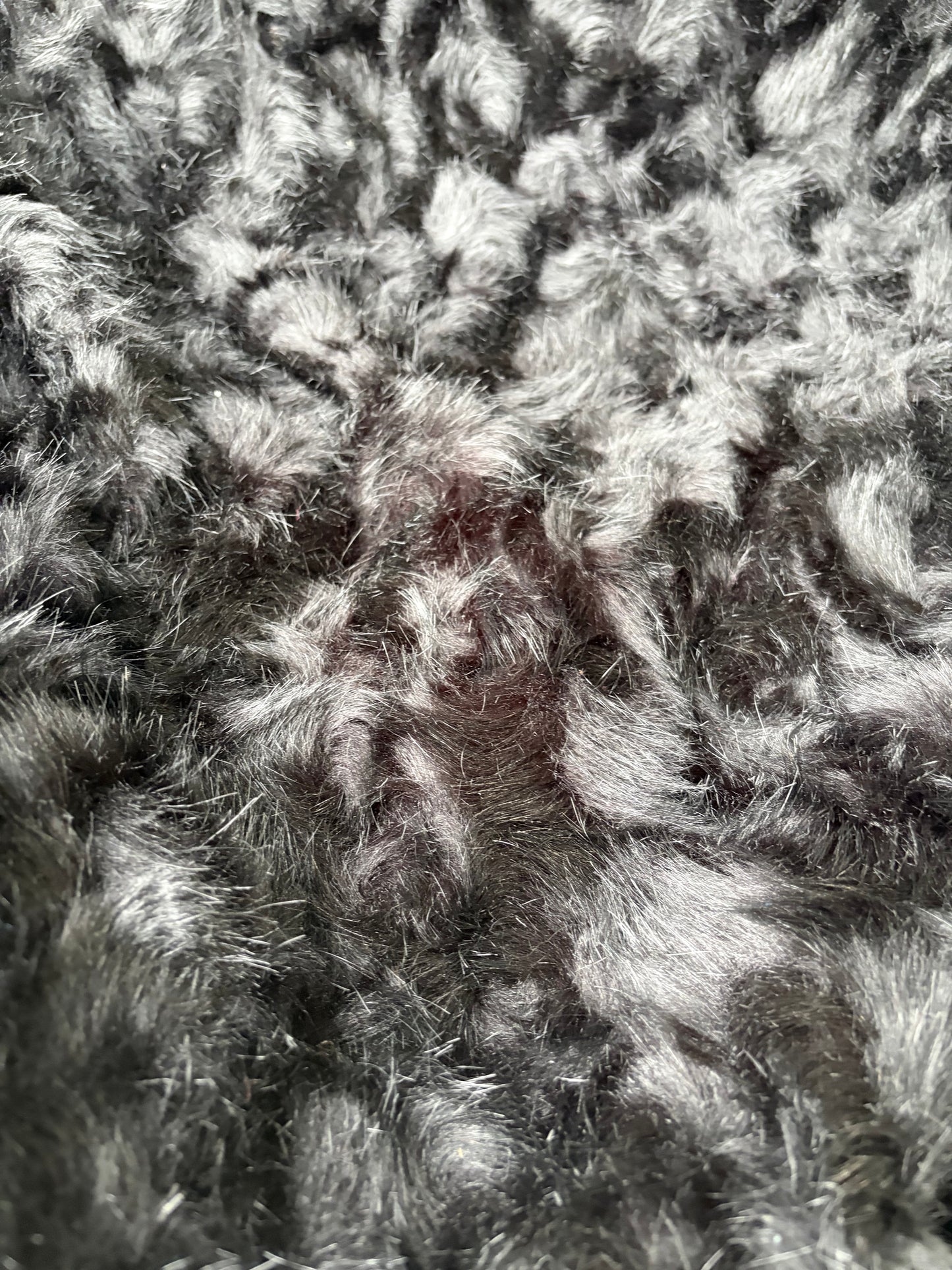 ISE 025 eco fur black