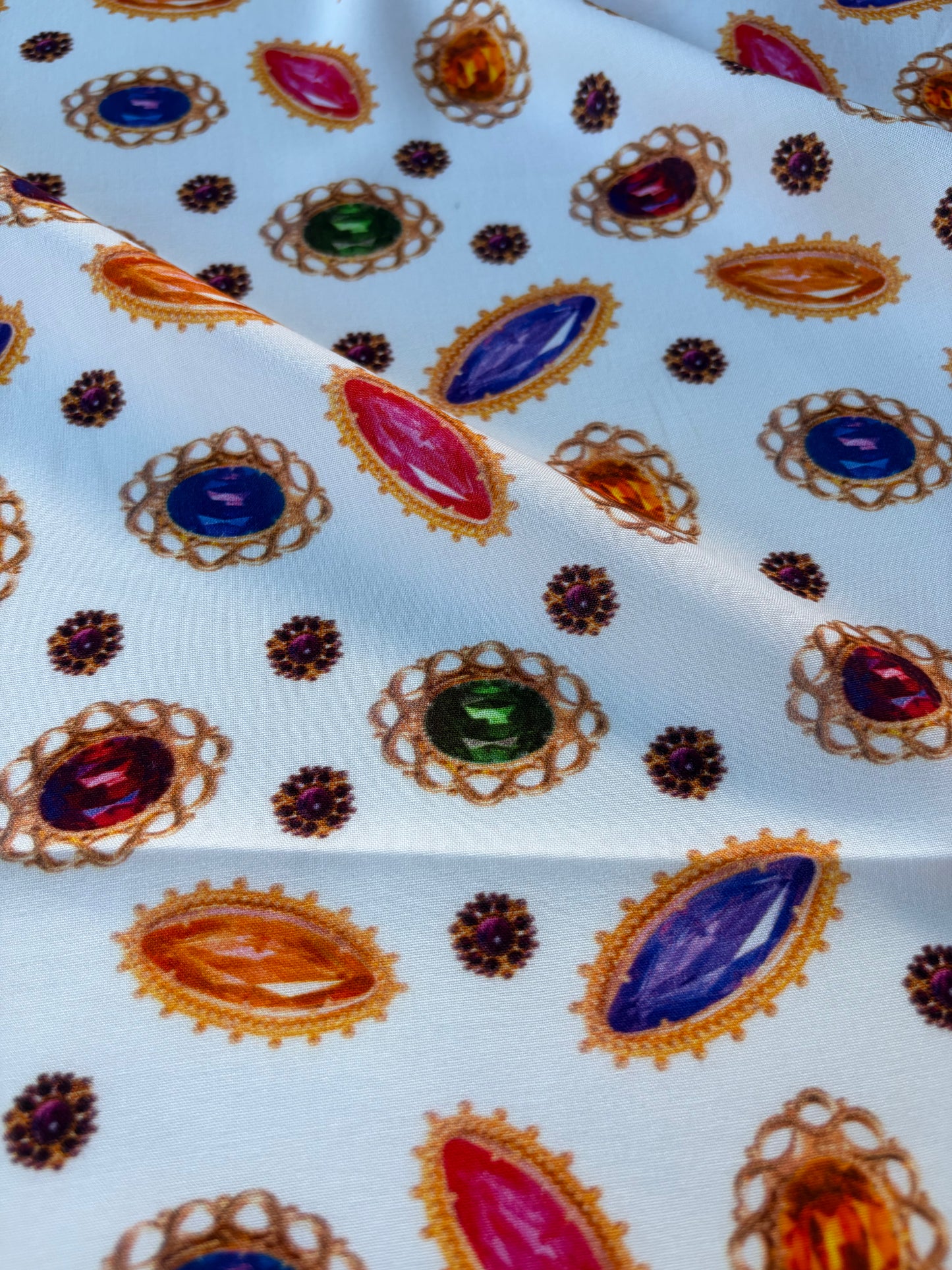 HOMER 024 viscose print "diamonds are a girls best friend"