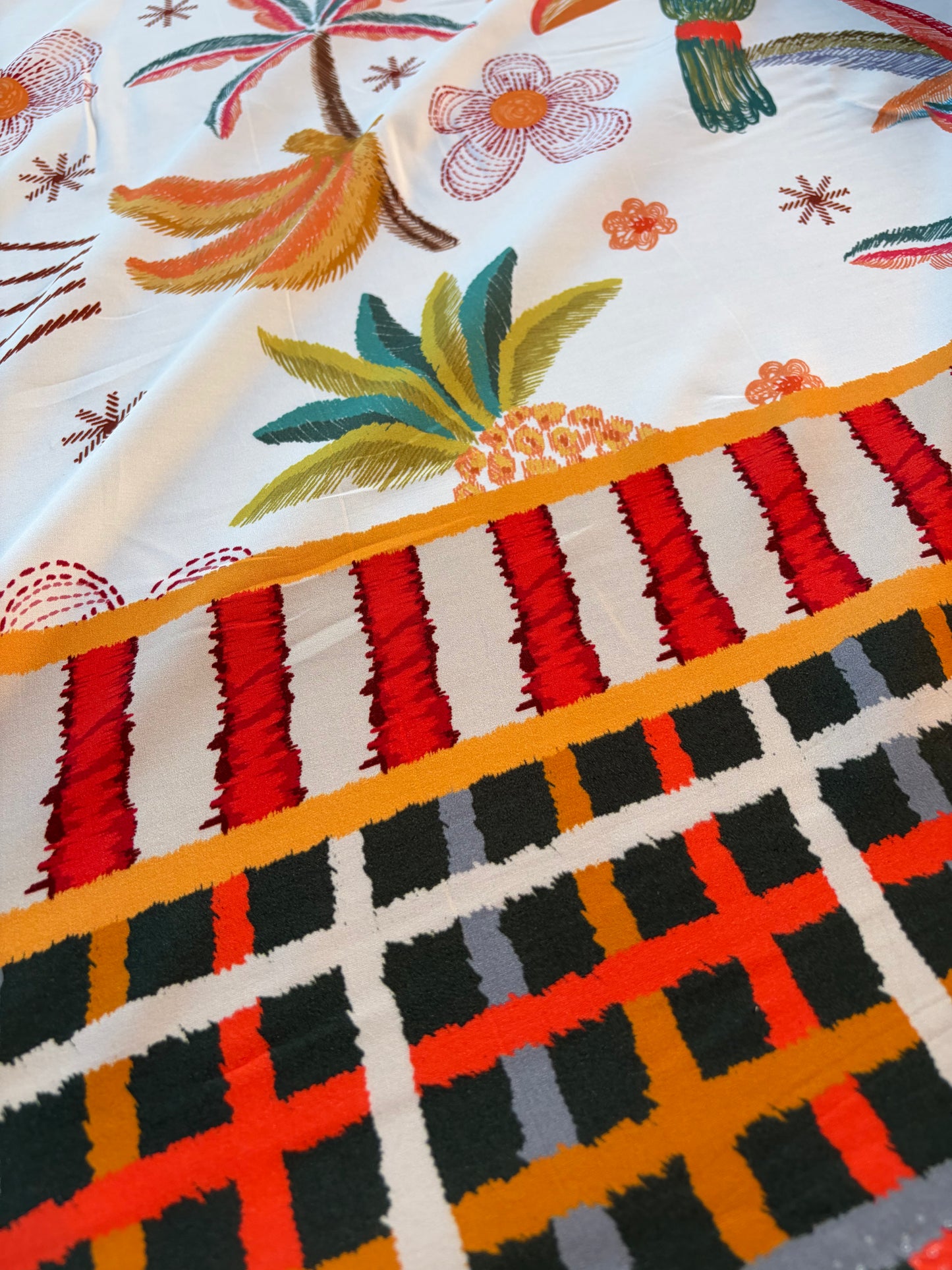 HOMER 025 viscose print double border checks and palmtrees