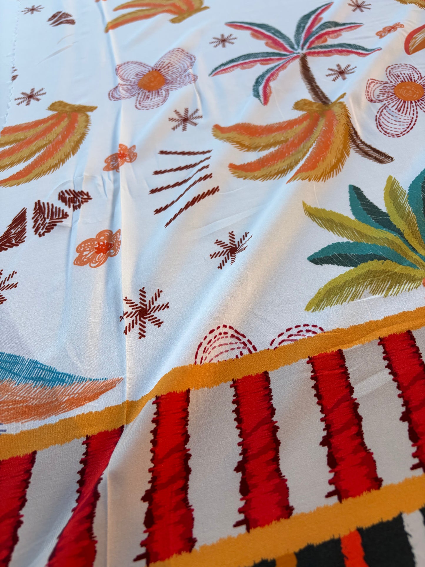 HOMER 025 viscose print double border checks and palmtrees