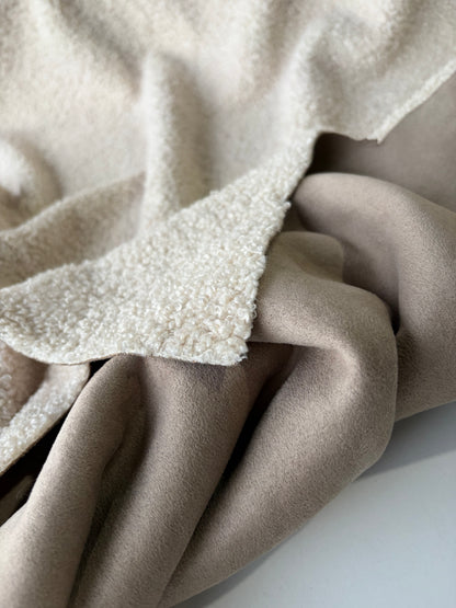 JOEL 004 cream coloured heavy bouclette with wool
