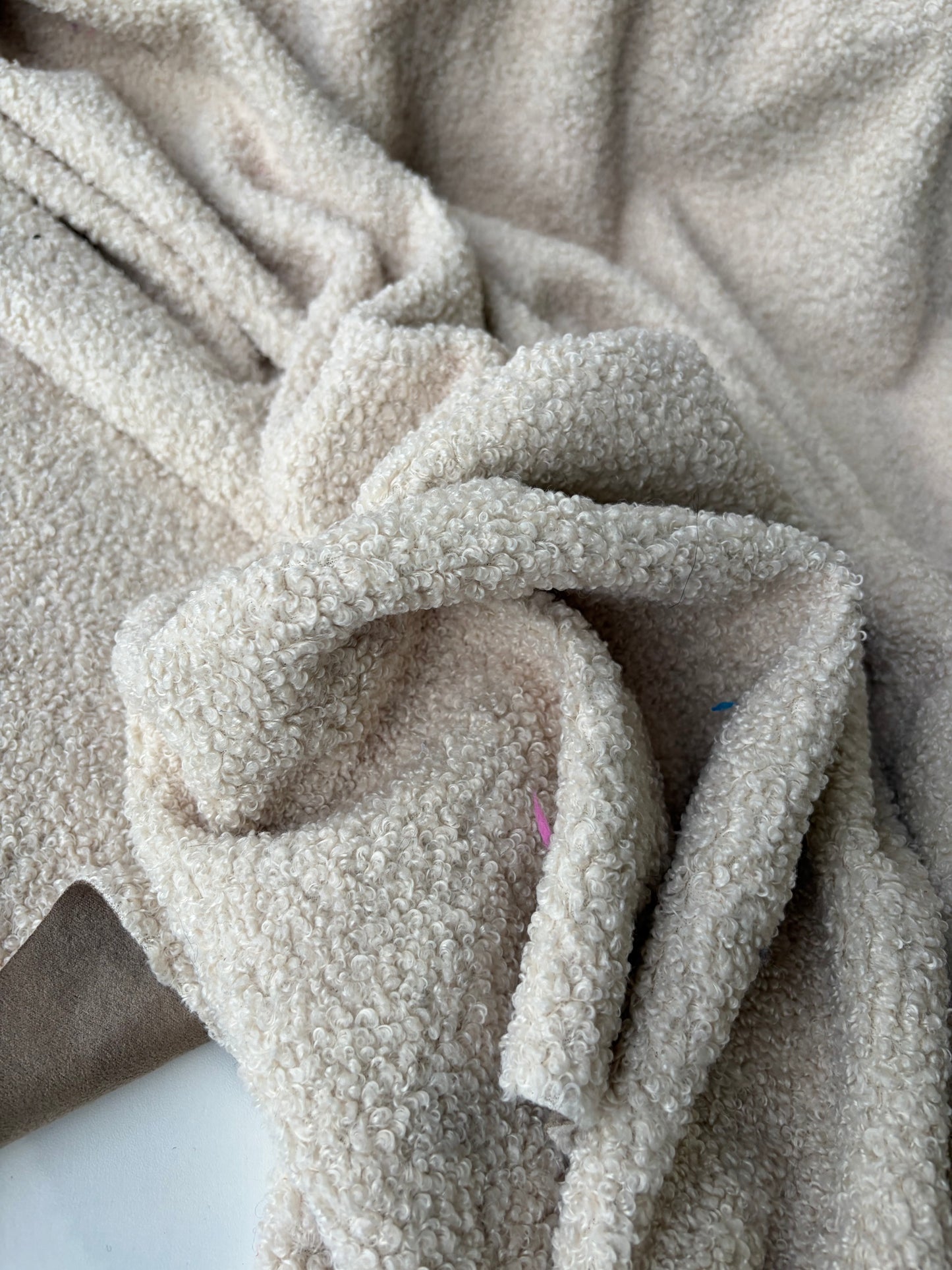 JOEL 004 cream coloured heavy bouclette with wool