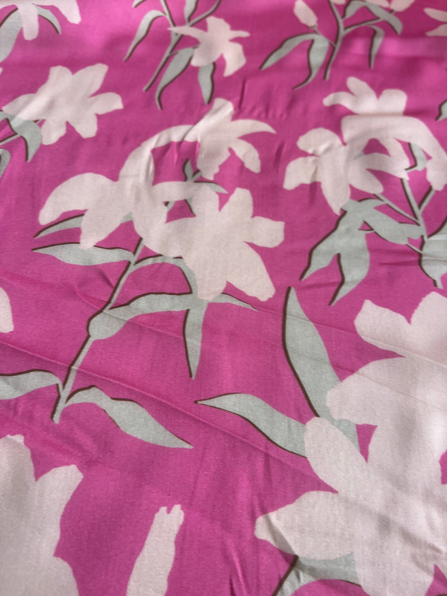 PC REMCO 009 viscose satin pink/fuchsia print