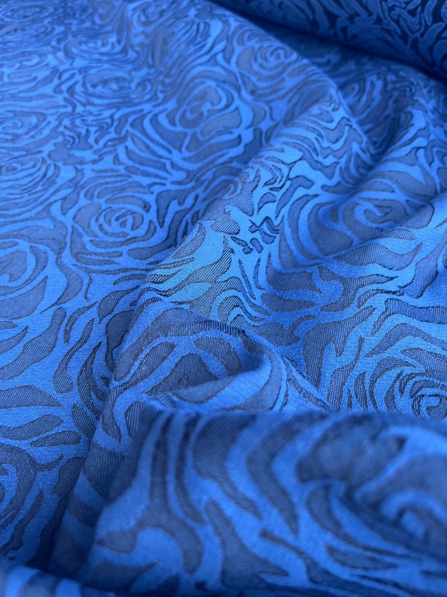 SPLASH 014 cotton stretch jacquard indigo flowers