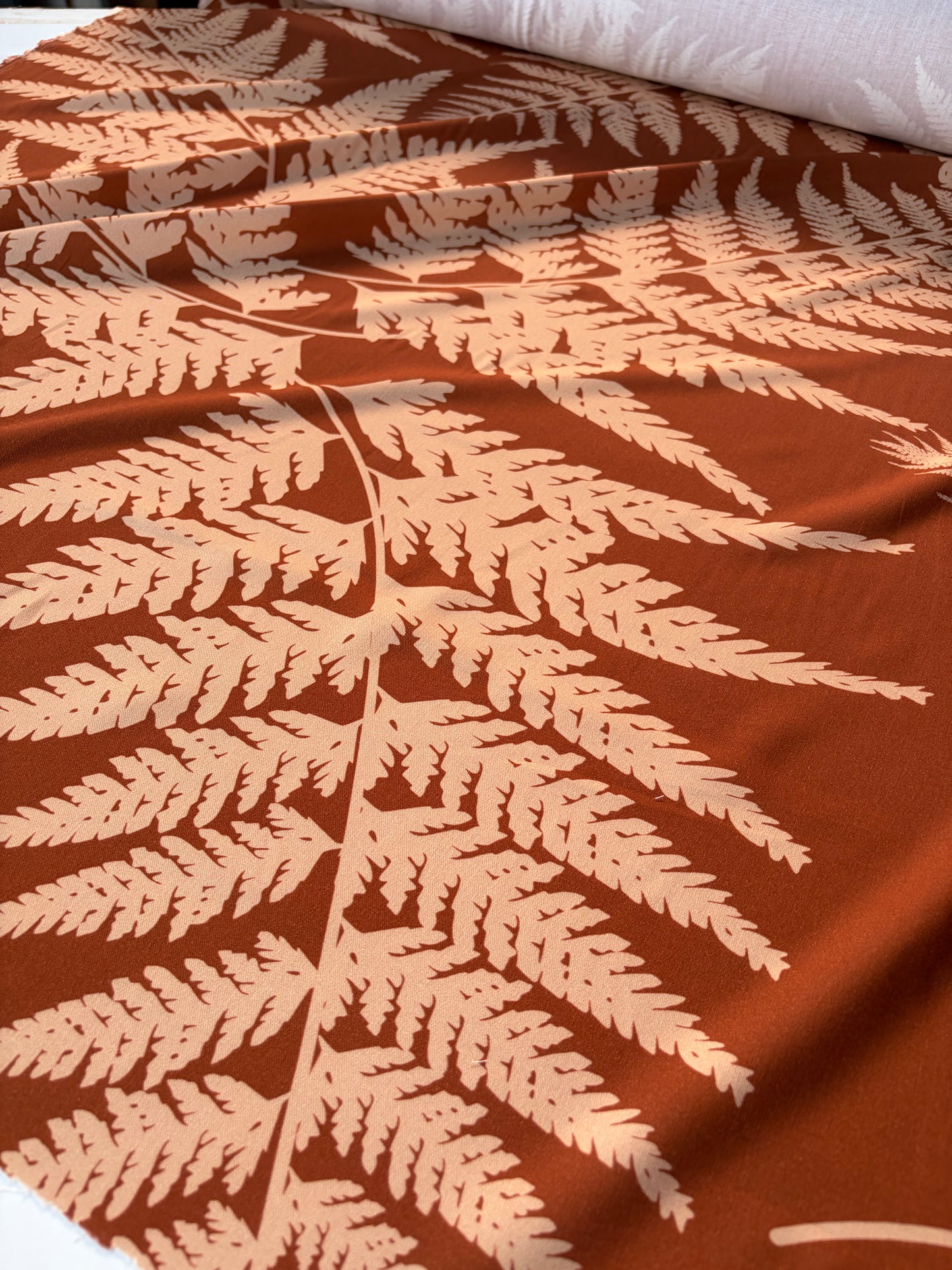 HOMER 029 viscose twill print brown/sand