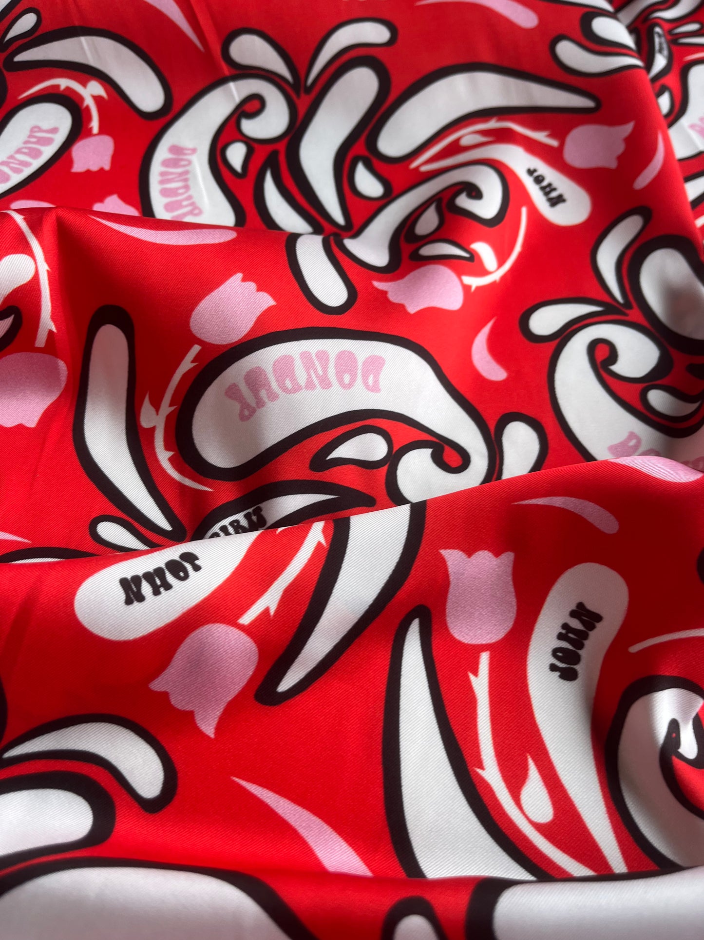 PC REMCO 013 twill red Dondup print