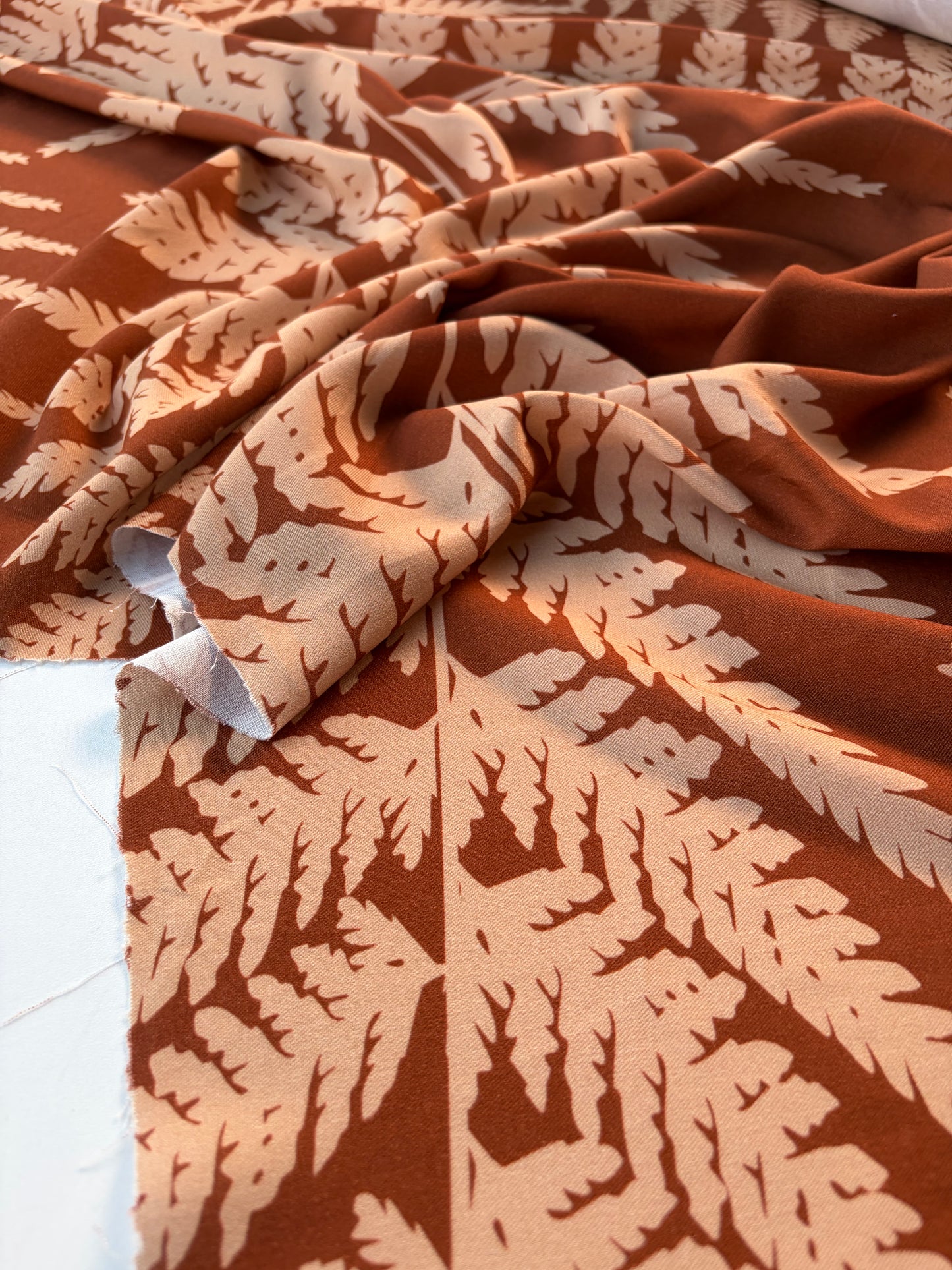 HOMER 029 viscose twill print brown/sand