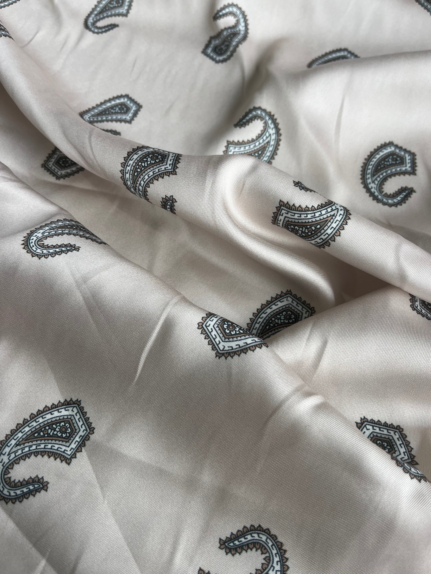 REMCO 016 twill cashemere print sand