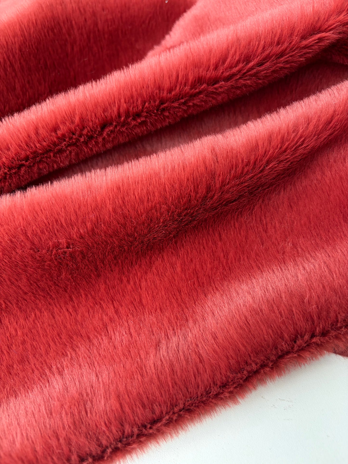 JOEL 008 brique coloured fake fur