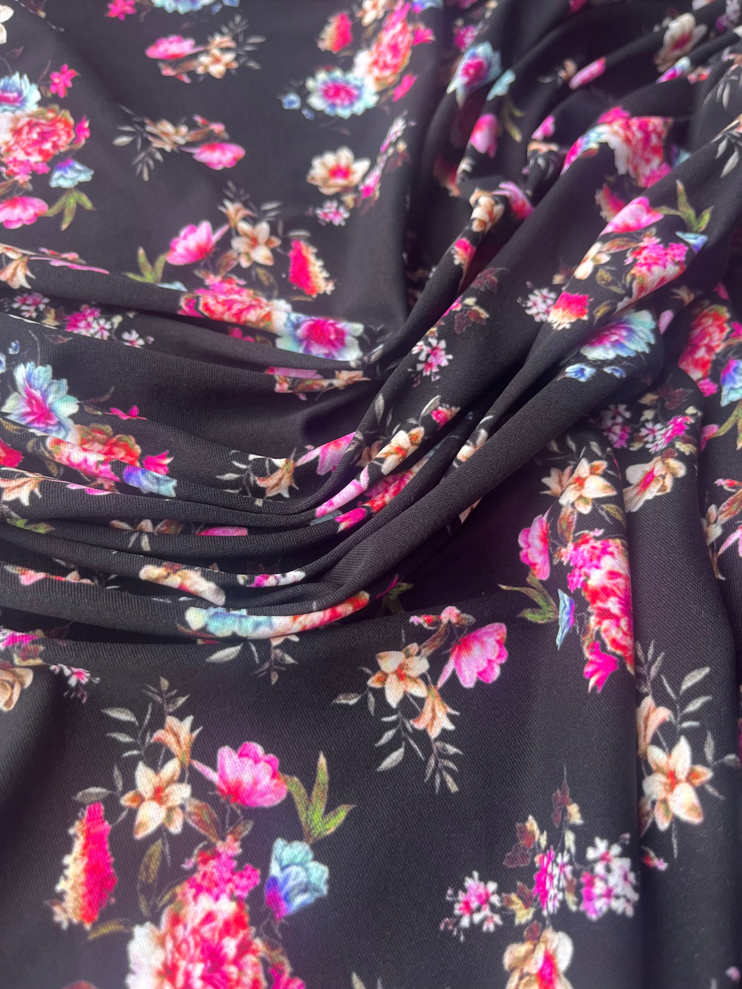 VIVIENNE 006 jersey flowers