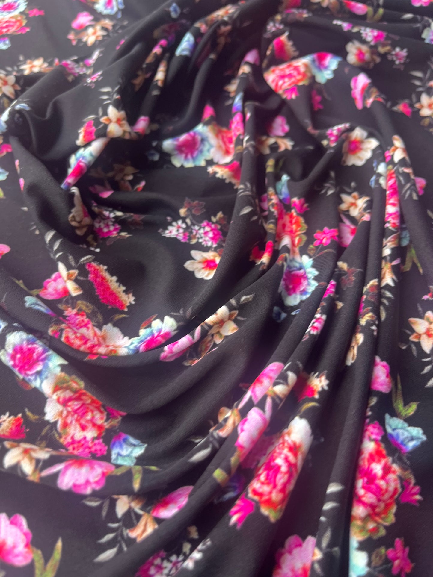 VIVIENNE 006 jersey flowers