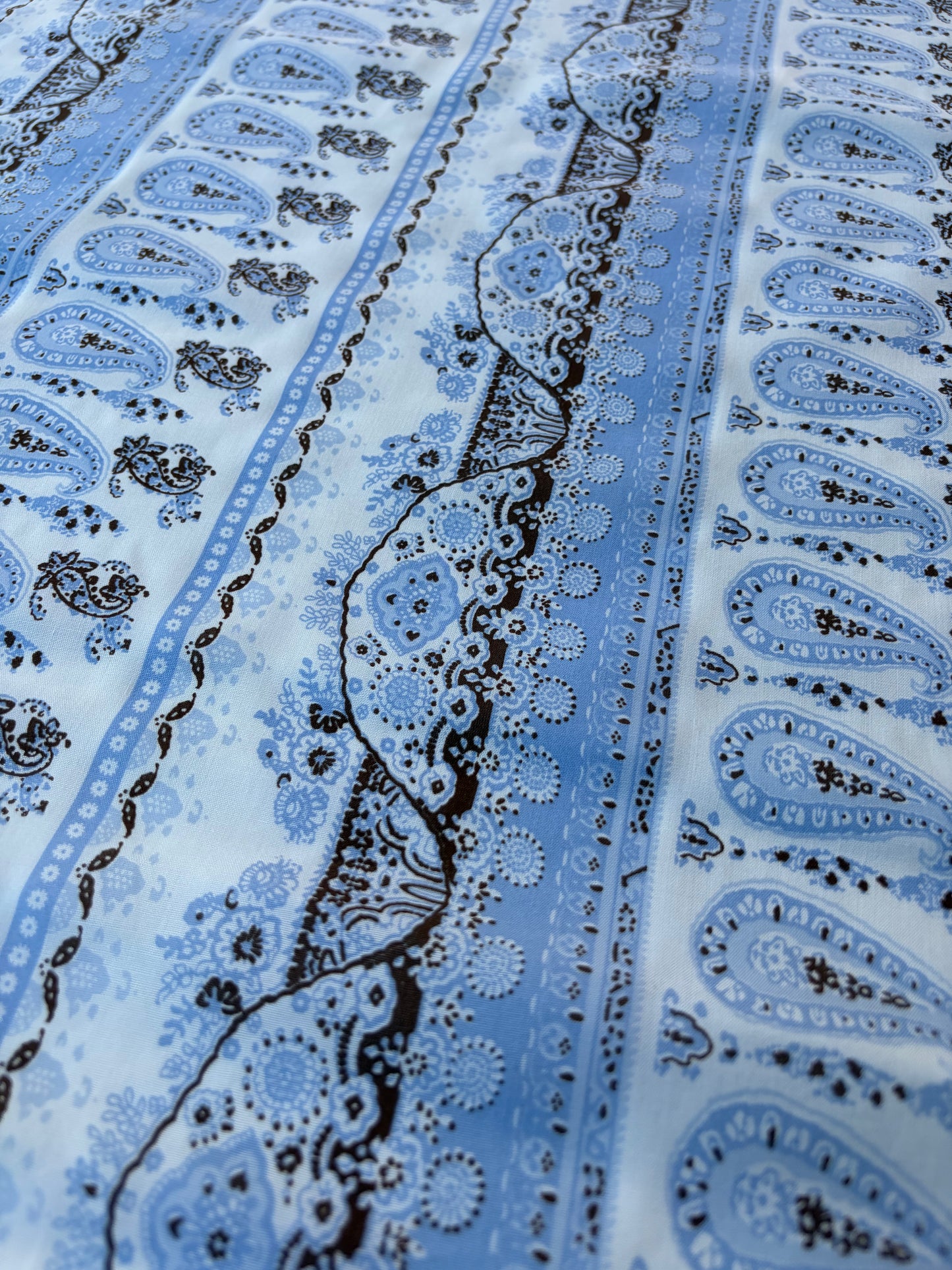 HOMER 031 bis cotton voile paisley print light blue