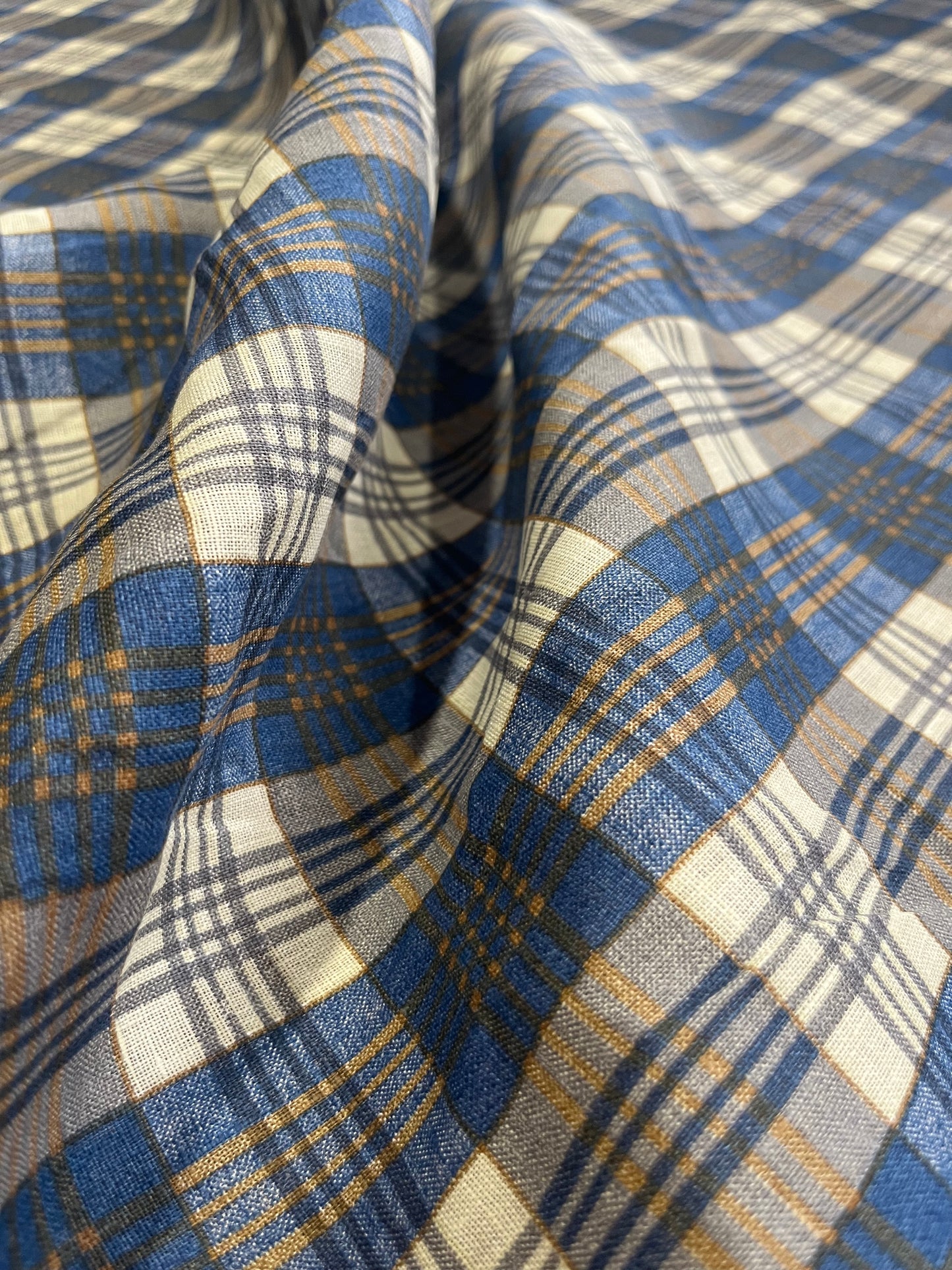 B02 linen check