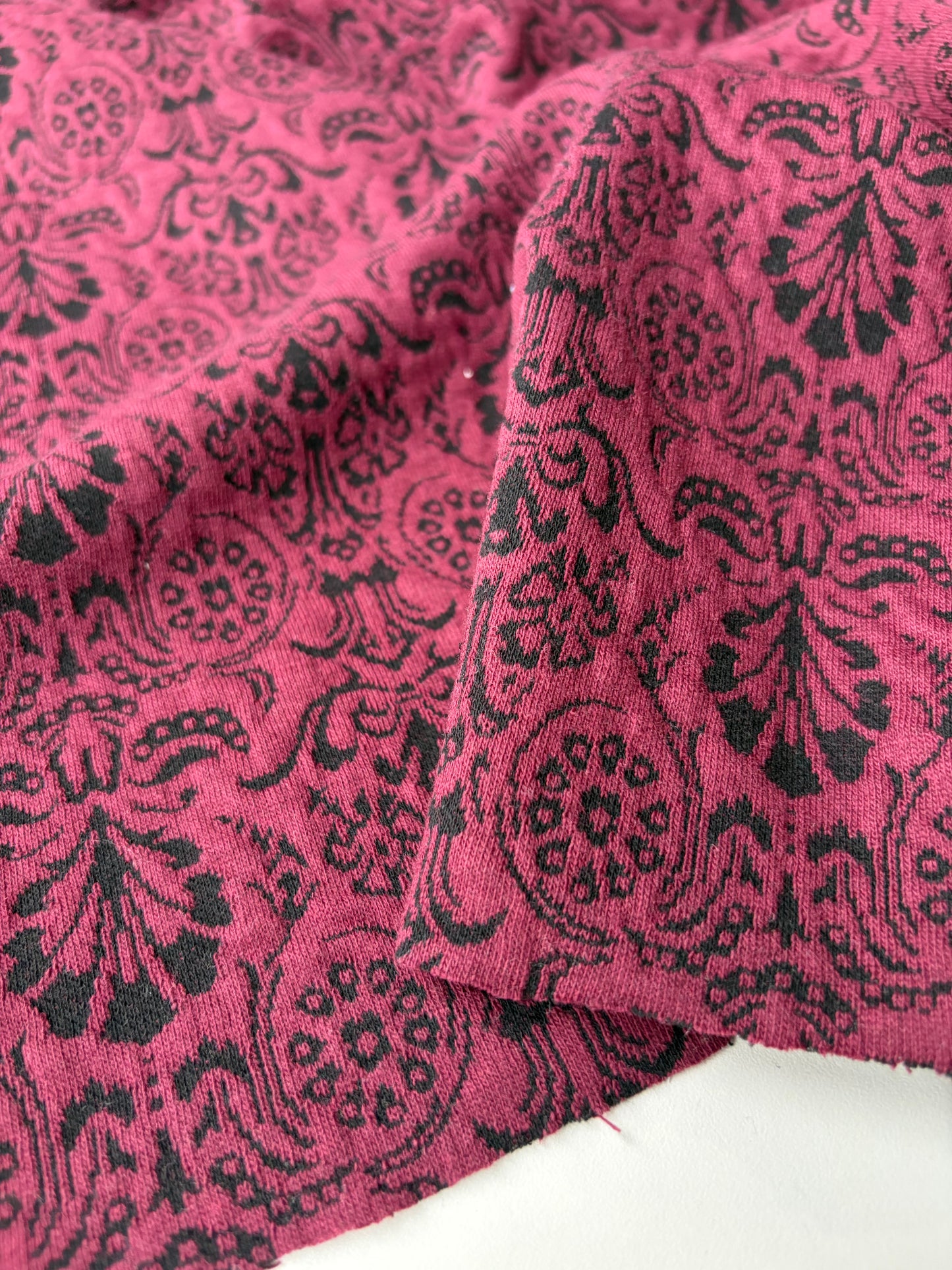 JOEL 016 framboise/black jersey jacquard