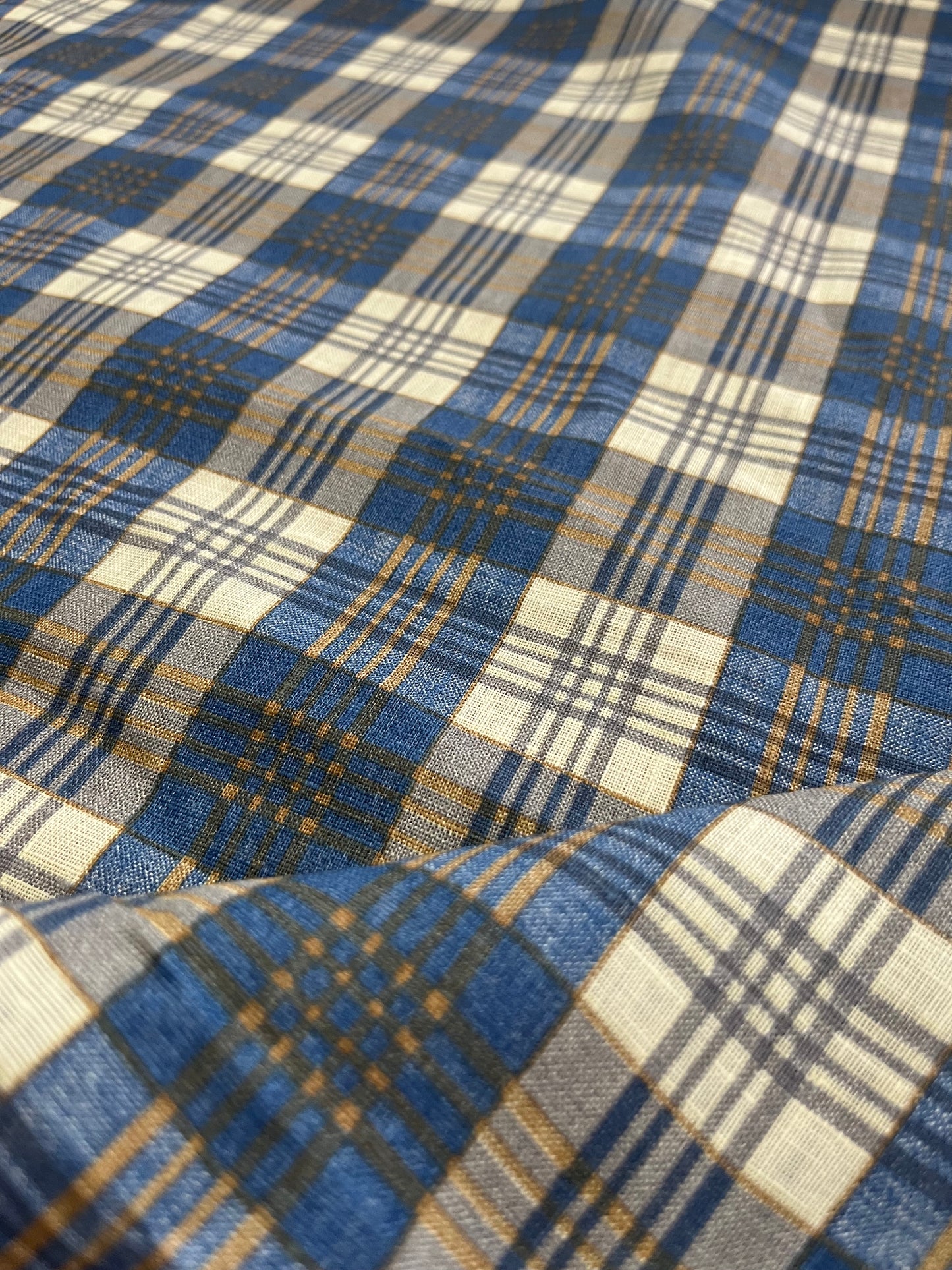 B02 linen check