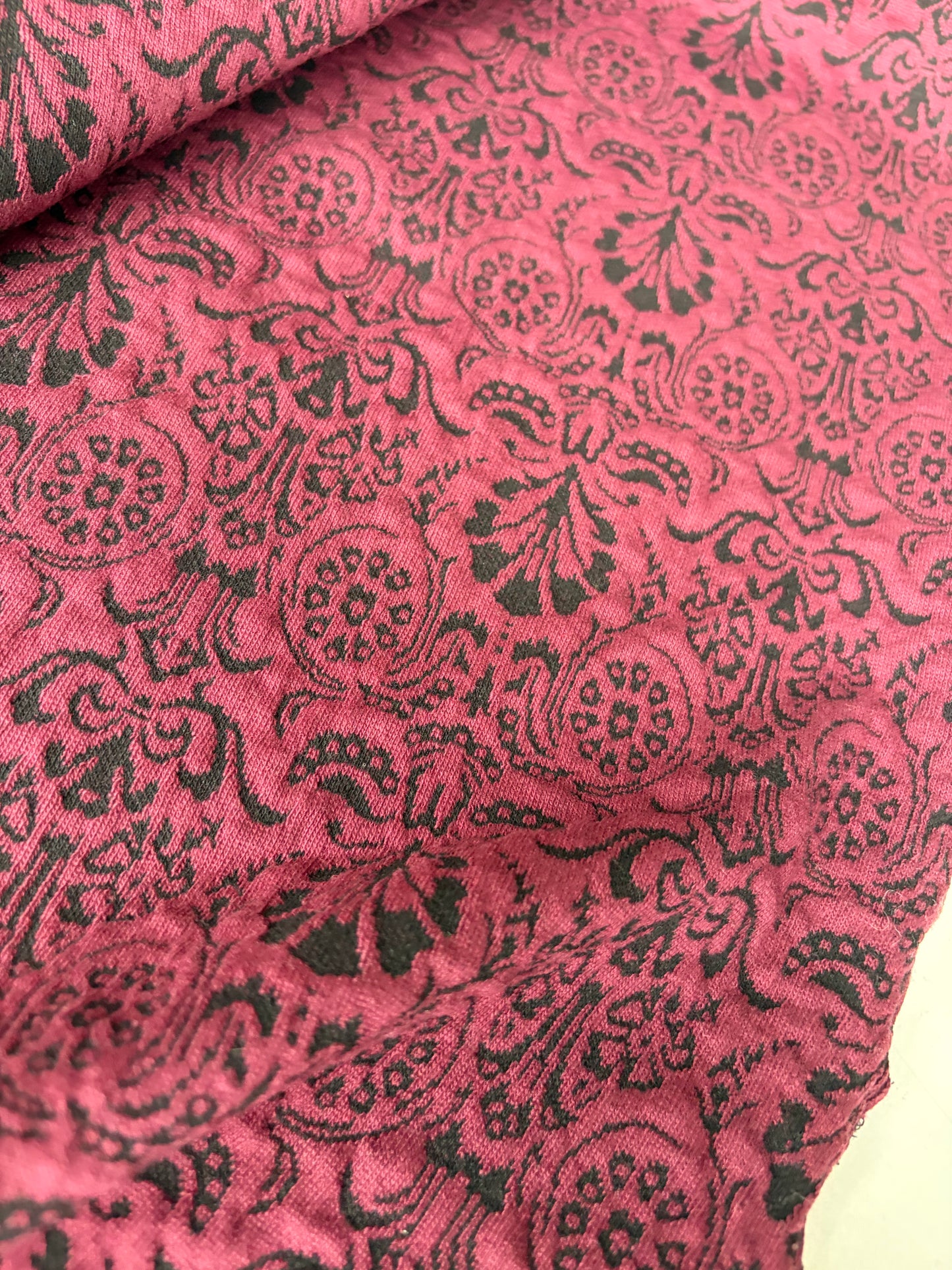 JOEL 016 framboise/black jersey jacquard