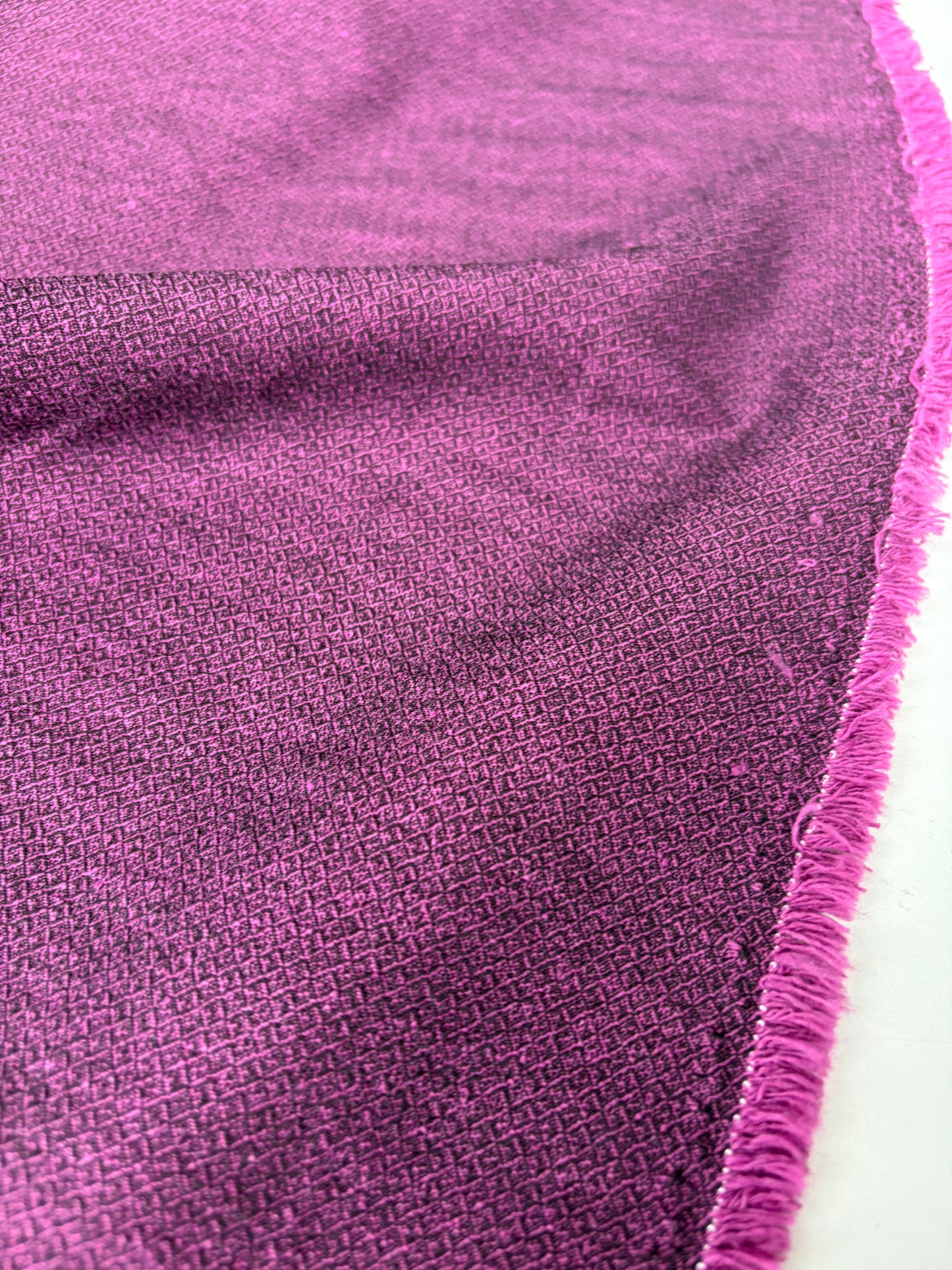 JOEL 017 framboise coloured stretch fabric