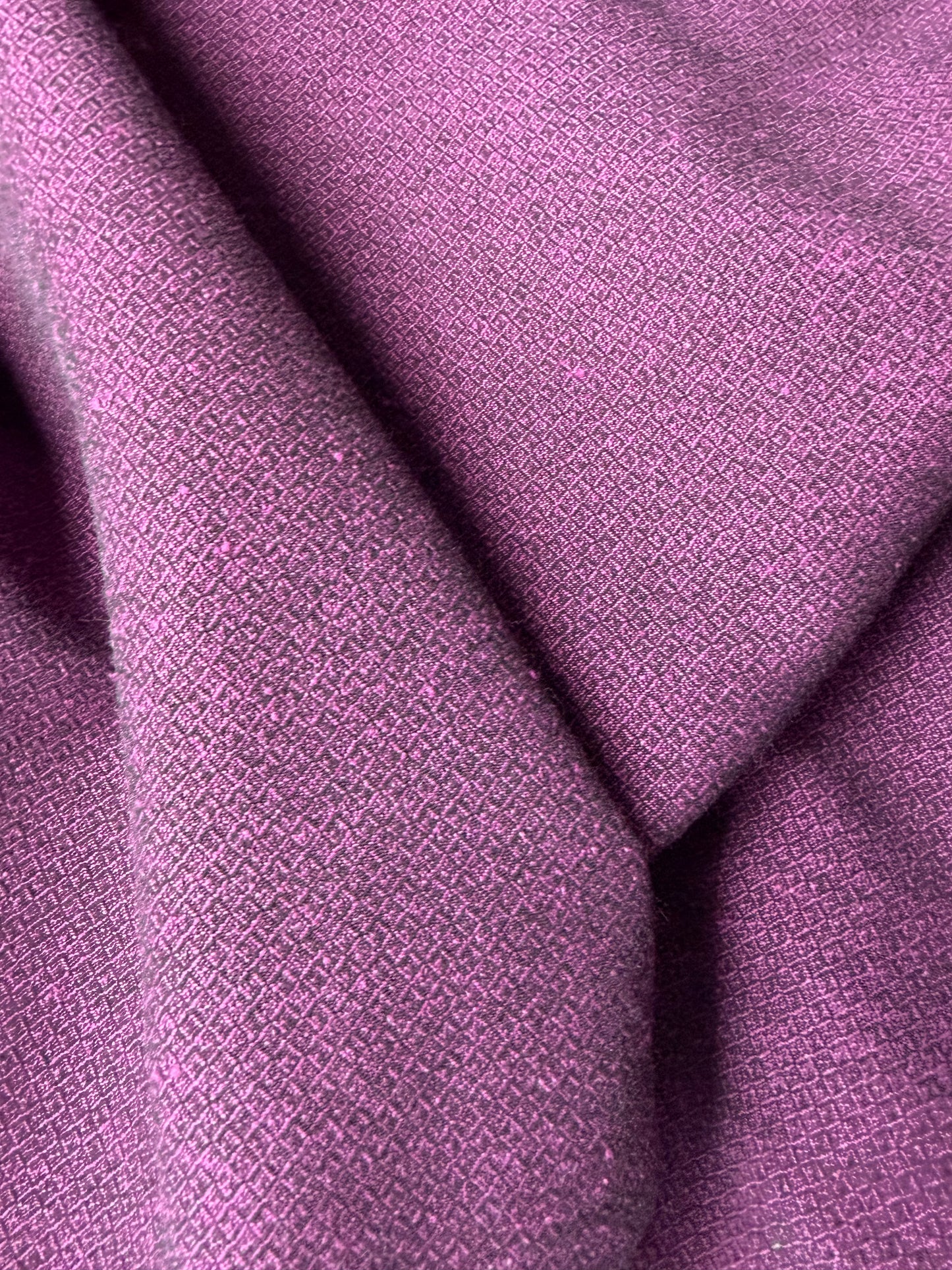 JOEL 017 framboise coloured stretch fabric