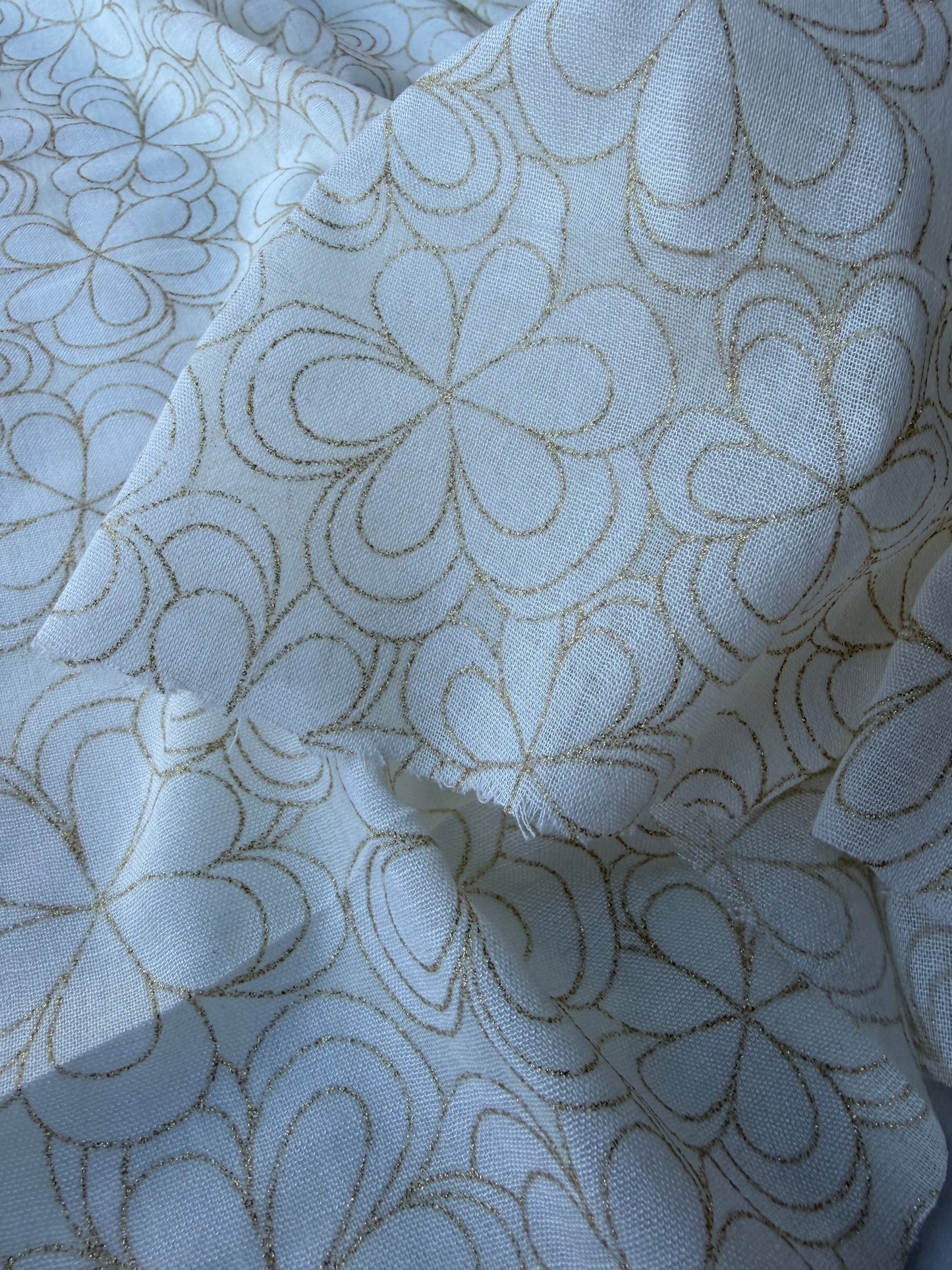 HOMER 040 cotton voile golden print