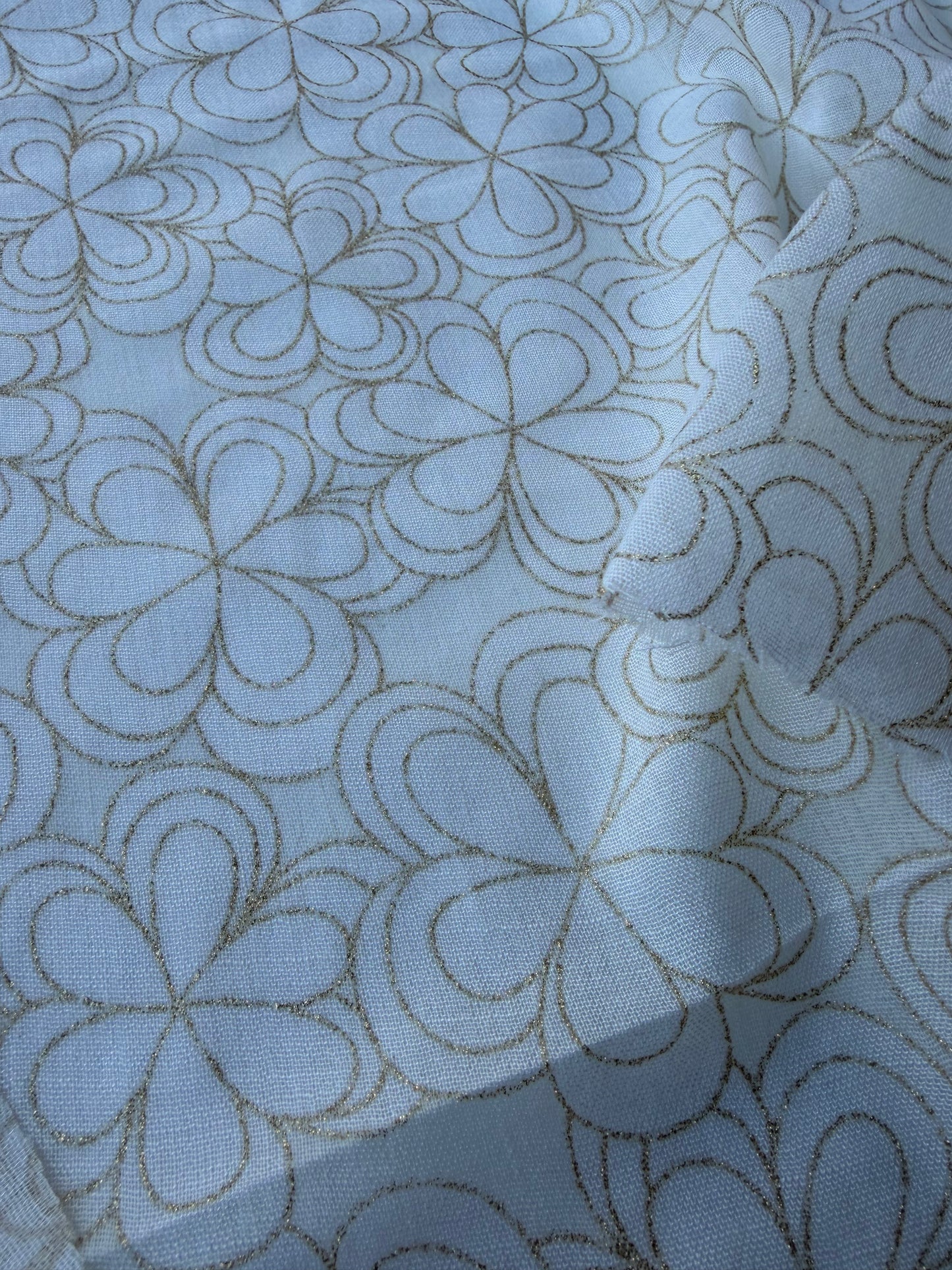 HOMER 040 cotton voile golden print