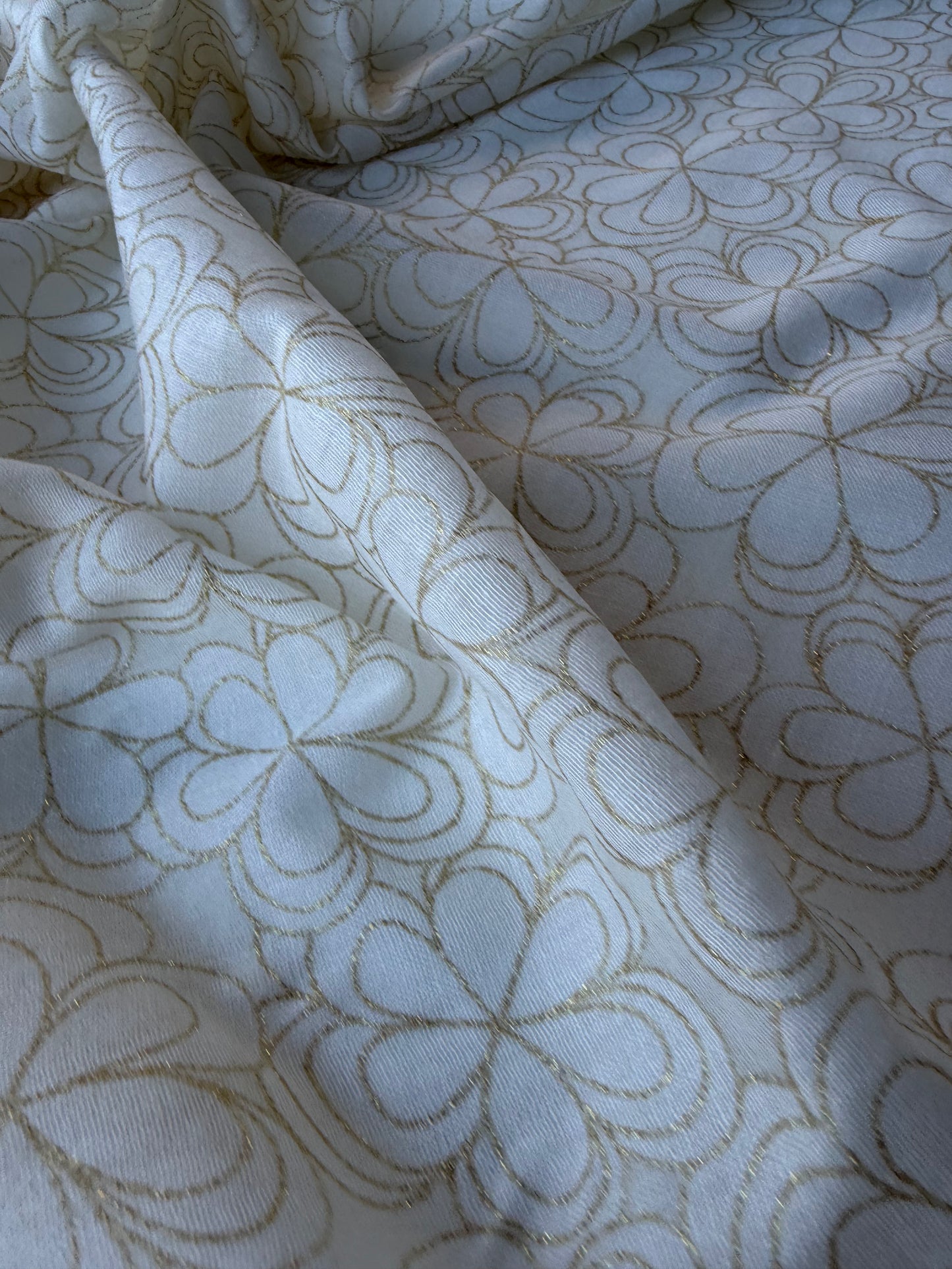HOMER 040 cotton voile golden print