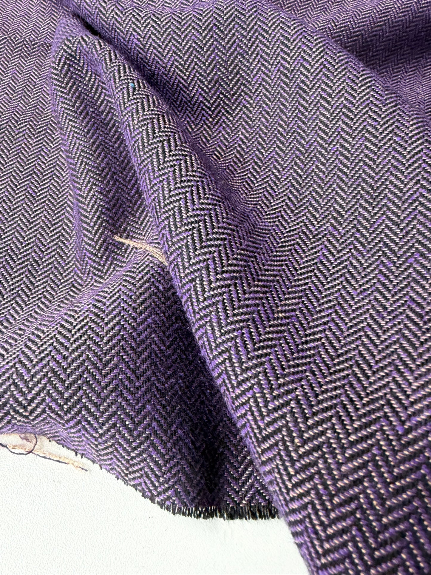 JOEL 019 wool herringbone with golden lurex