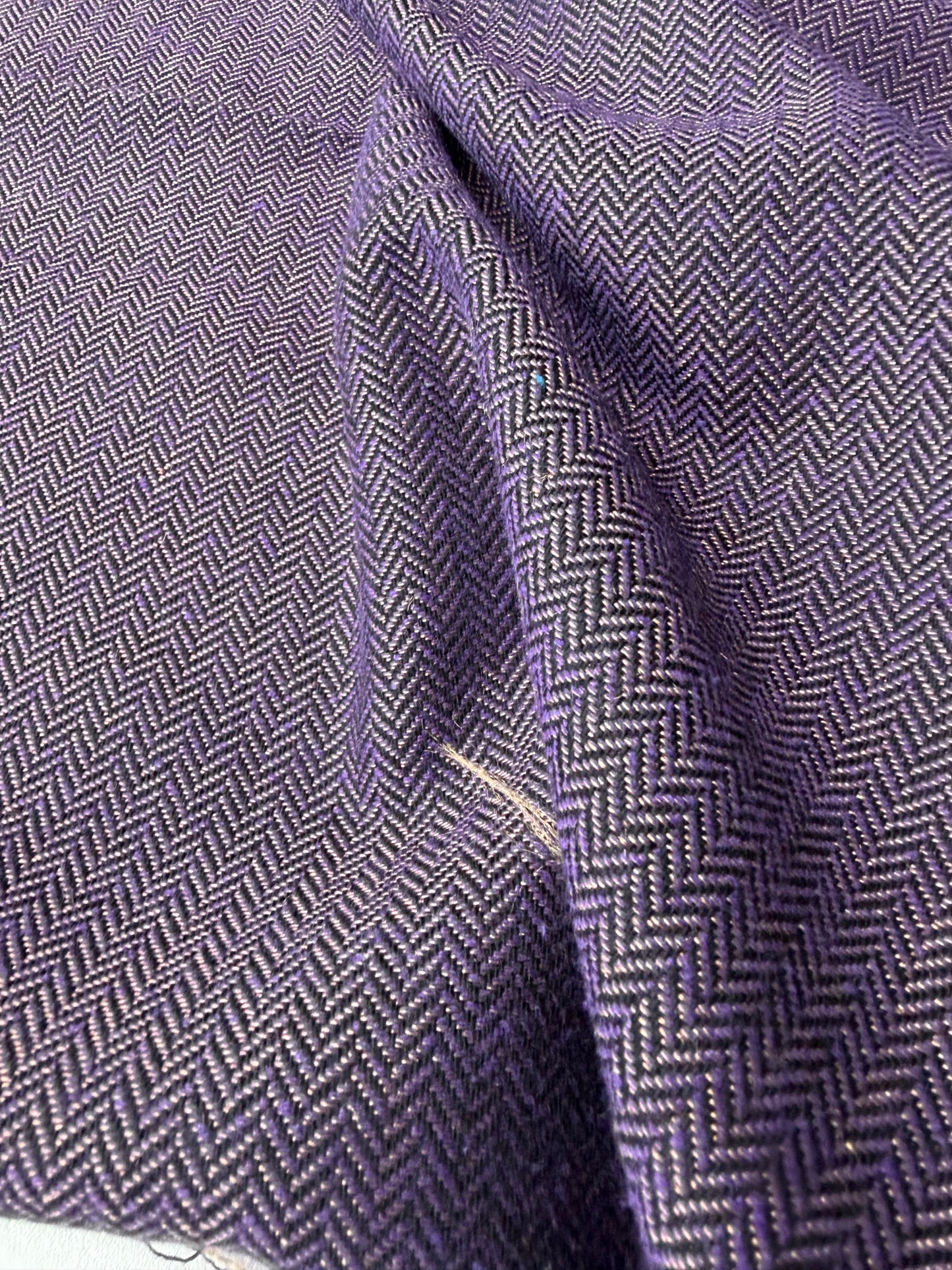 JOEL 019 wool herringbone with golden lurex