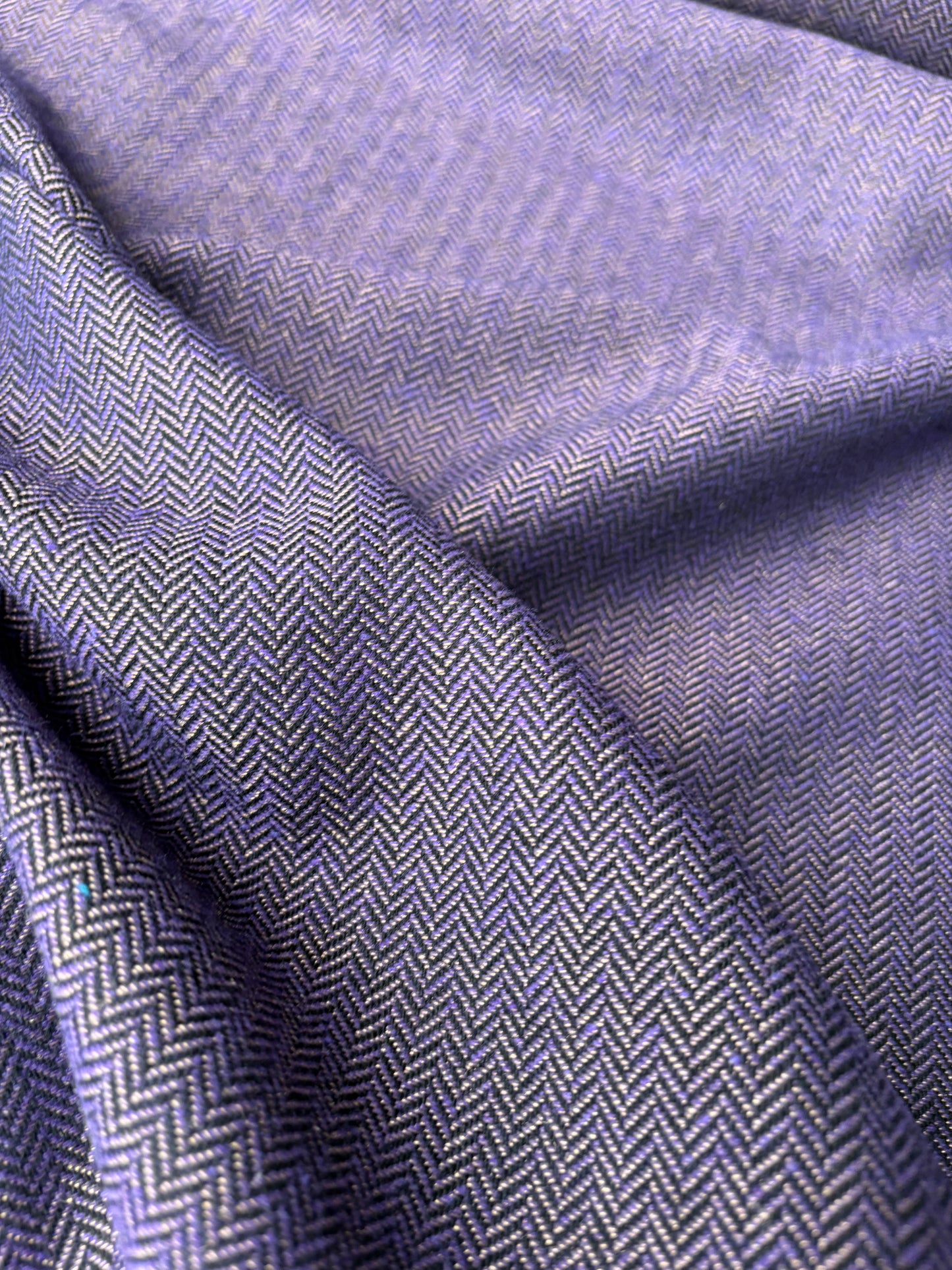 JOEL 019 wool herringbone with golden lurex
