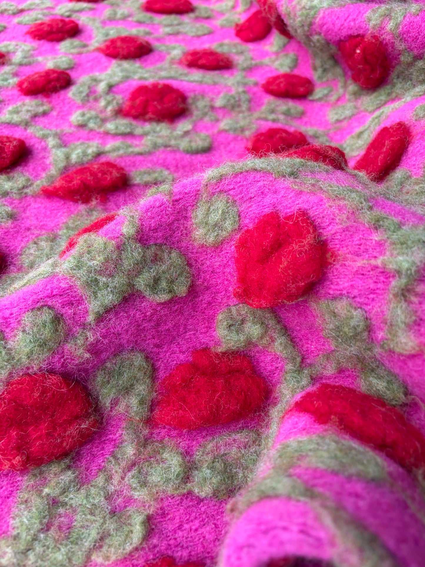 JOEL 020 heavy boiled wool with applicated flower design