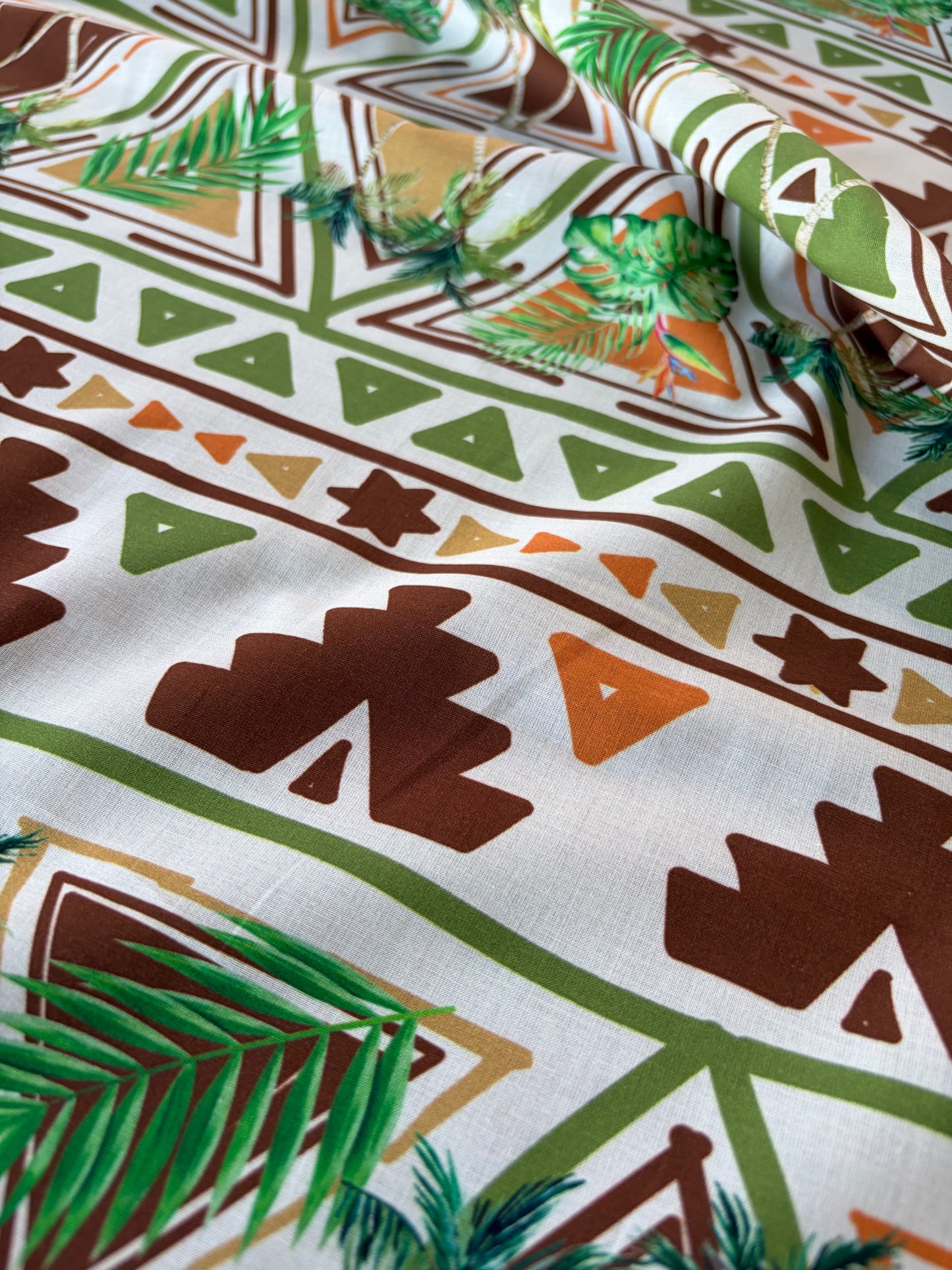 HOMER 044 cotton voile green ethnical print