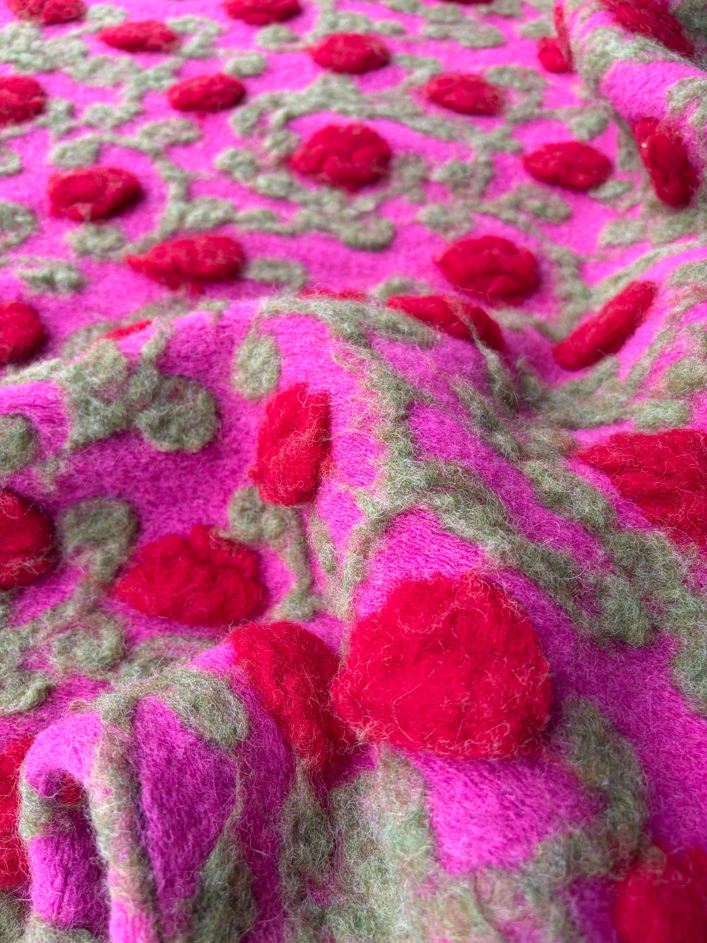 JOEL 020 heavy boiled wool with applicated flower design