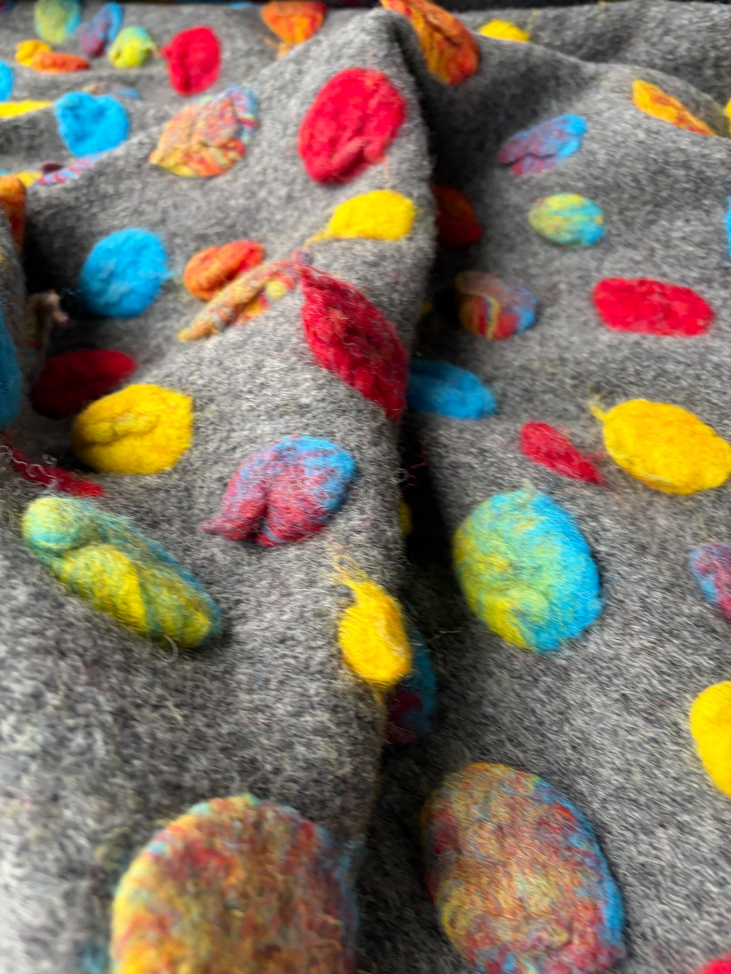 JOEL 021 mid grey heavy boiled wool with applicated flower design