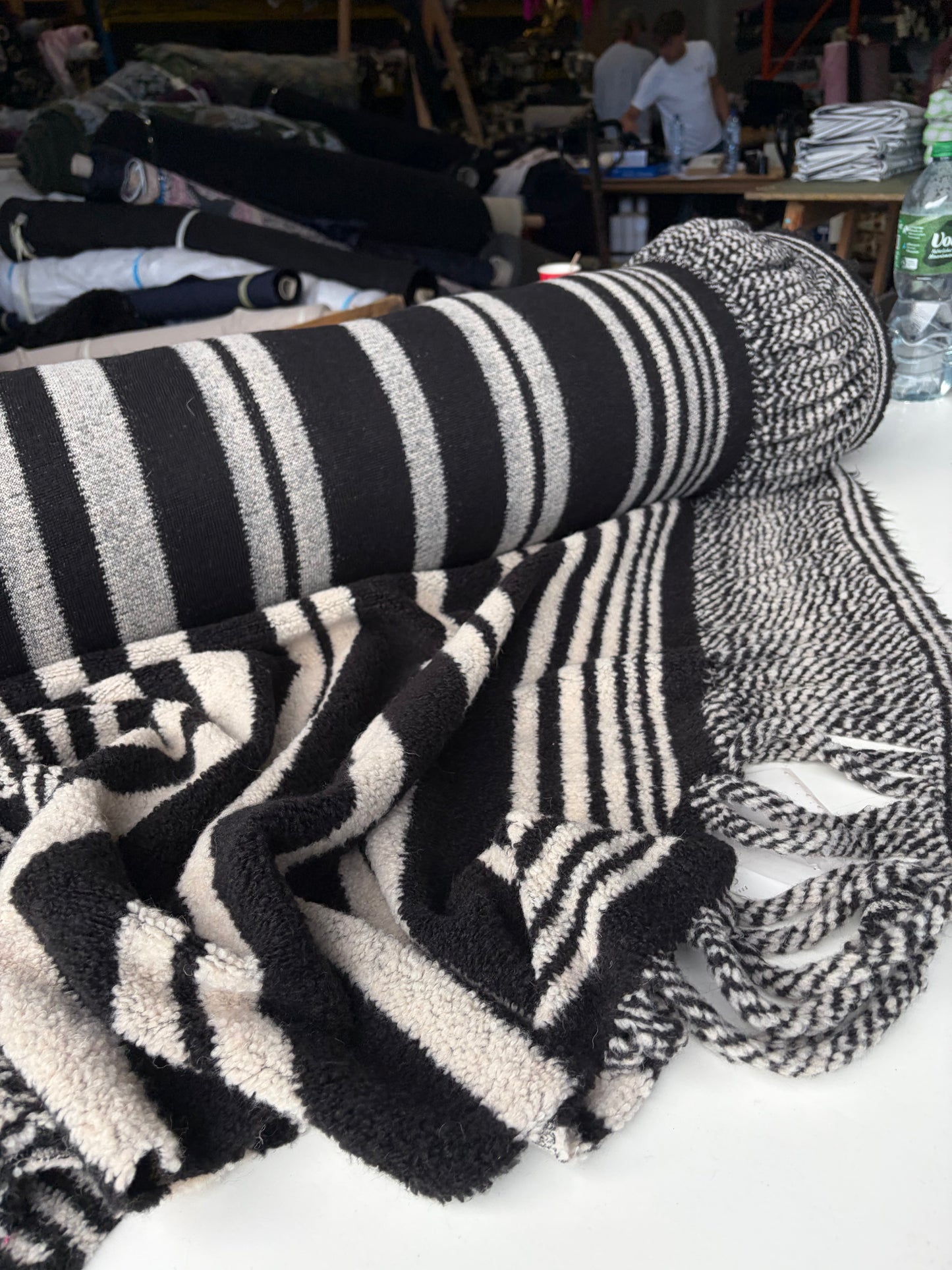 JOEL 022 black/white heavy boiled wool with fringes