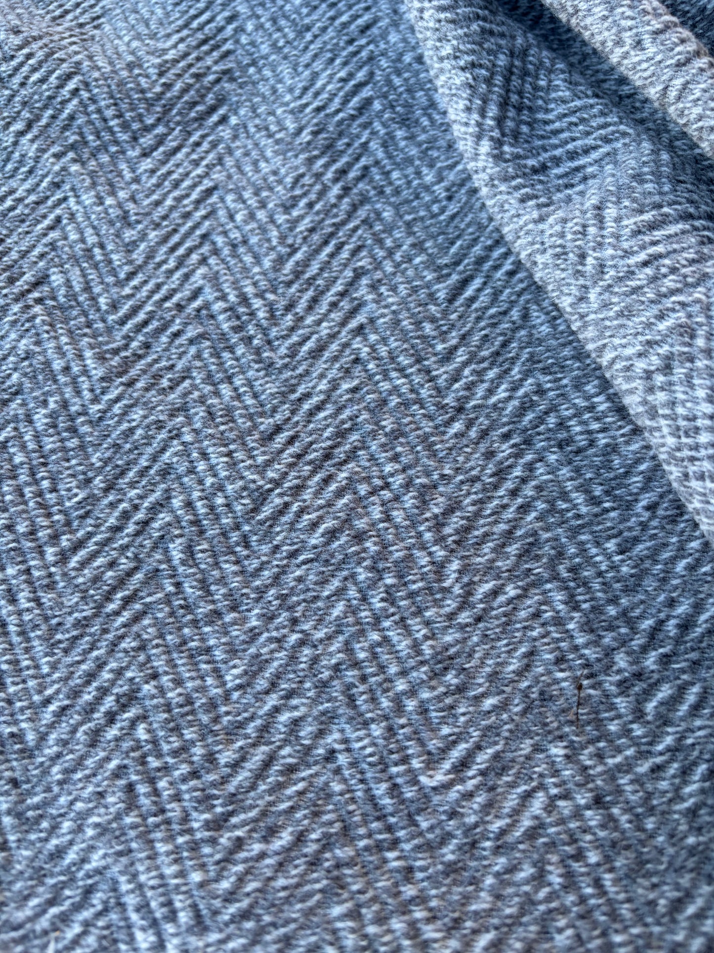 JOEL 029 light grey soft bouclette