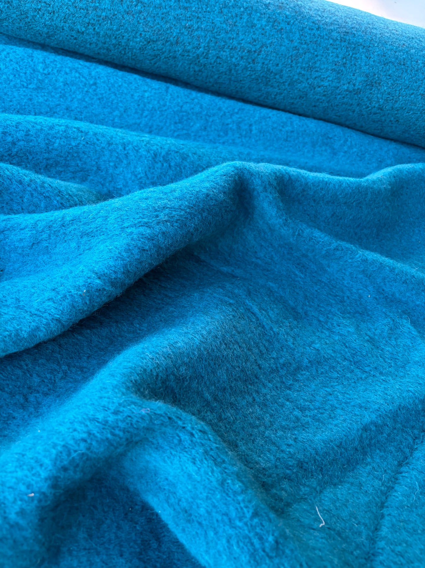 JOEL 031 turquoise boiled wool