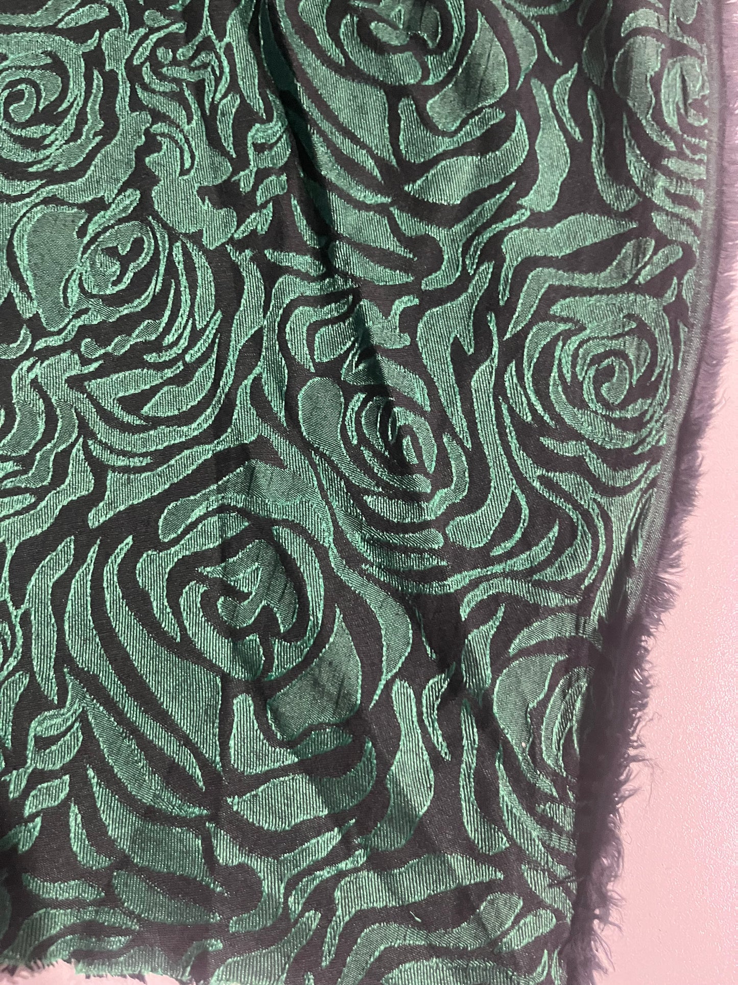 GASPARD 002 cotton stretch jacquard green roses