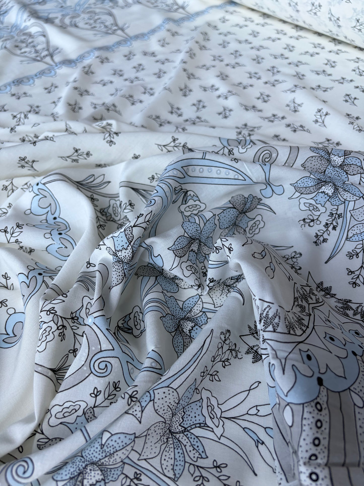 MARGE 005  cotton voile double border print