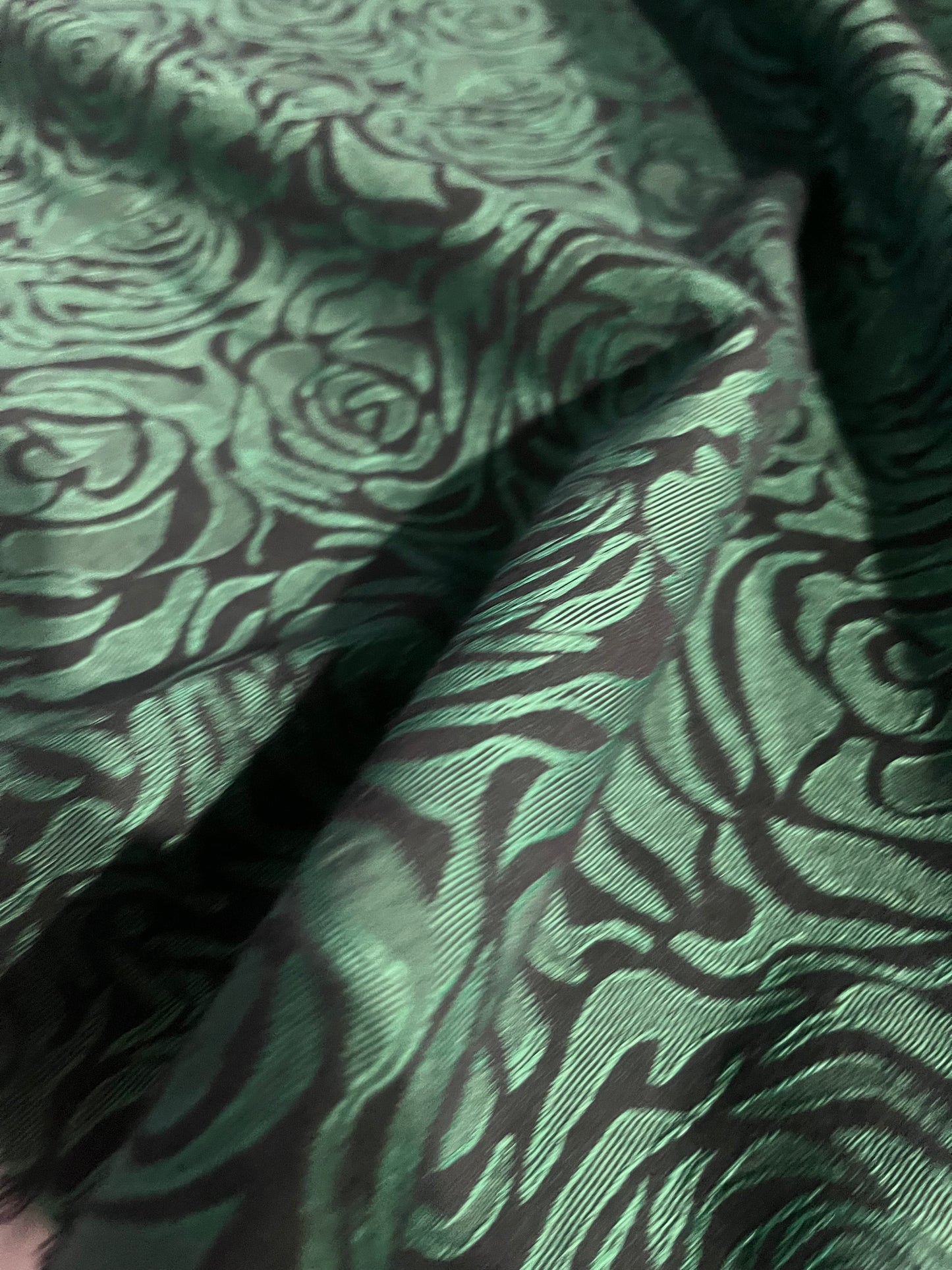 GASPARD 002 cotton stretch jacquard green roses