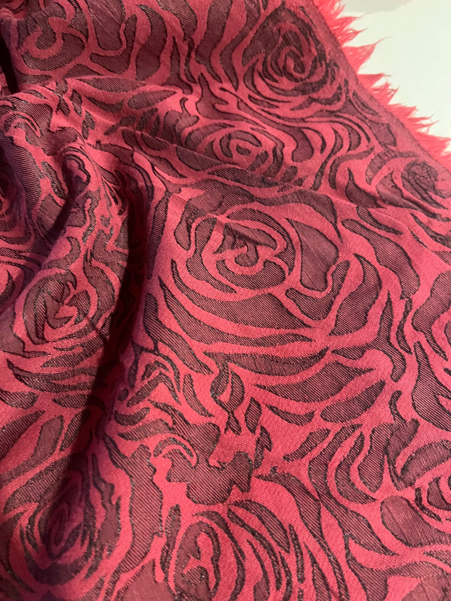 GASPARD 003 cotton stretch jacquard red roses
